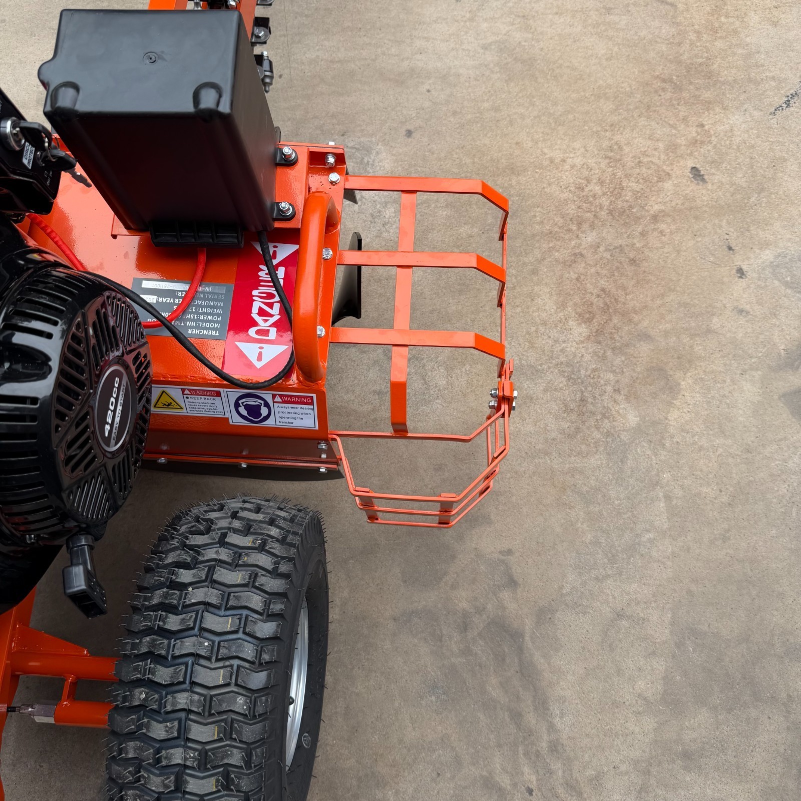 15HP E-Start Gas Powered Trencher, 420cc 24'' Trench Depth/4'' Trench Width