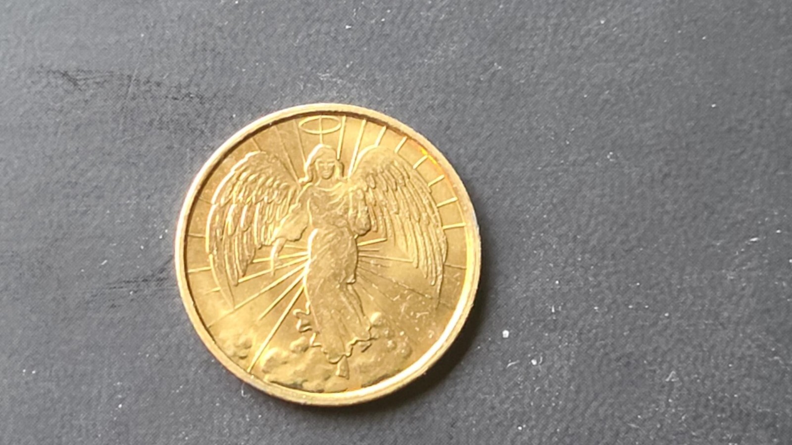 Guardian Angel Token Coin Medal Gold Tone Metal/ winged Angel with halo