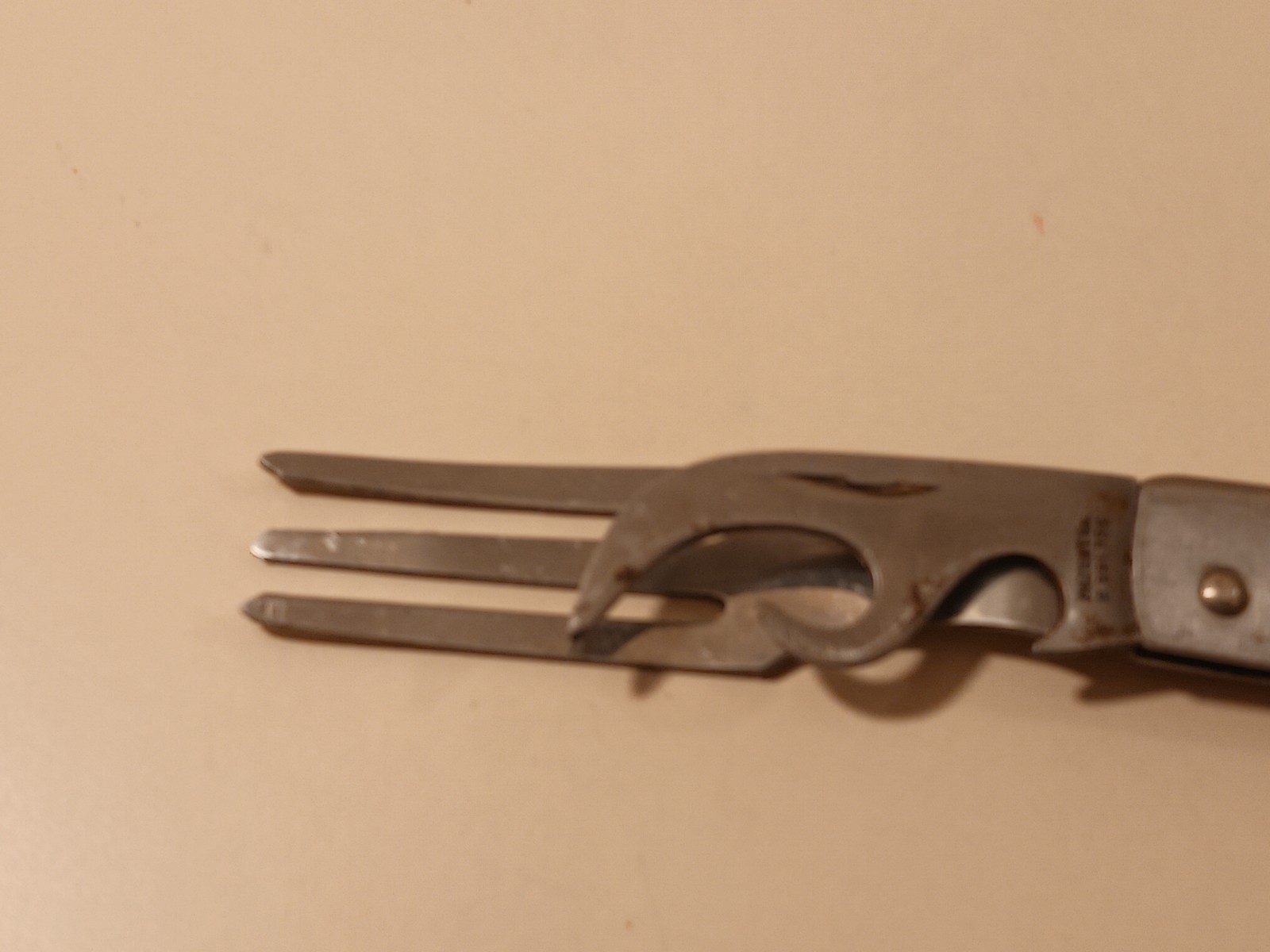 Vintage Imperial USA Folding Fork Can Opener Tool 1945 Patent 2391732 Mess Kit