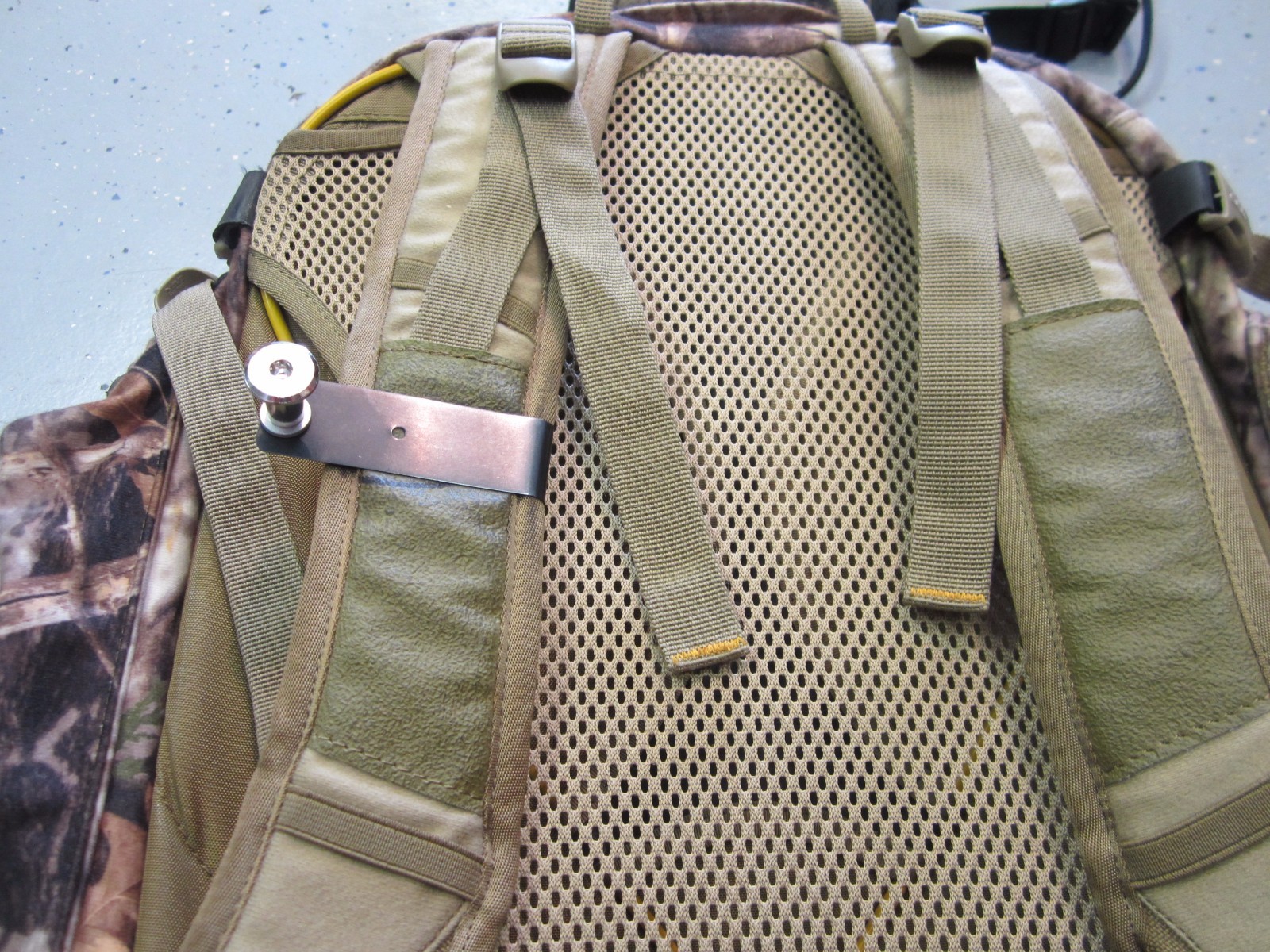 Badlands Backpack Rifle Sling Holder Fits all Backpacks and Binocular Harness