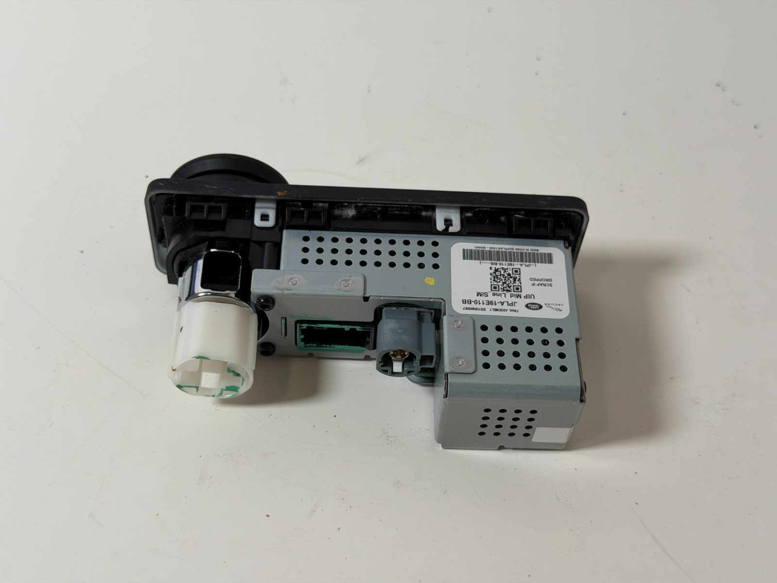 2019 LAND ROVER RANGE ROVER VELAR USB PORT MODULE | OEM JPLA-19E110-BB