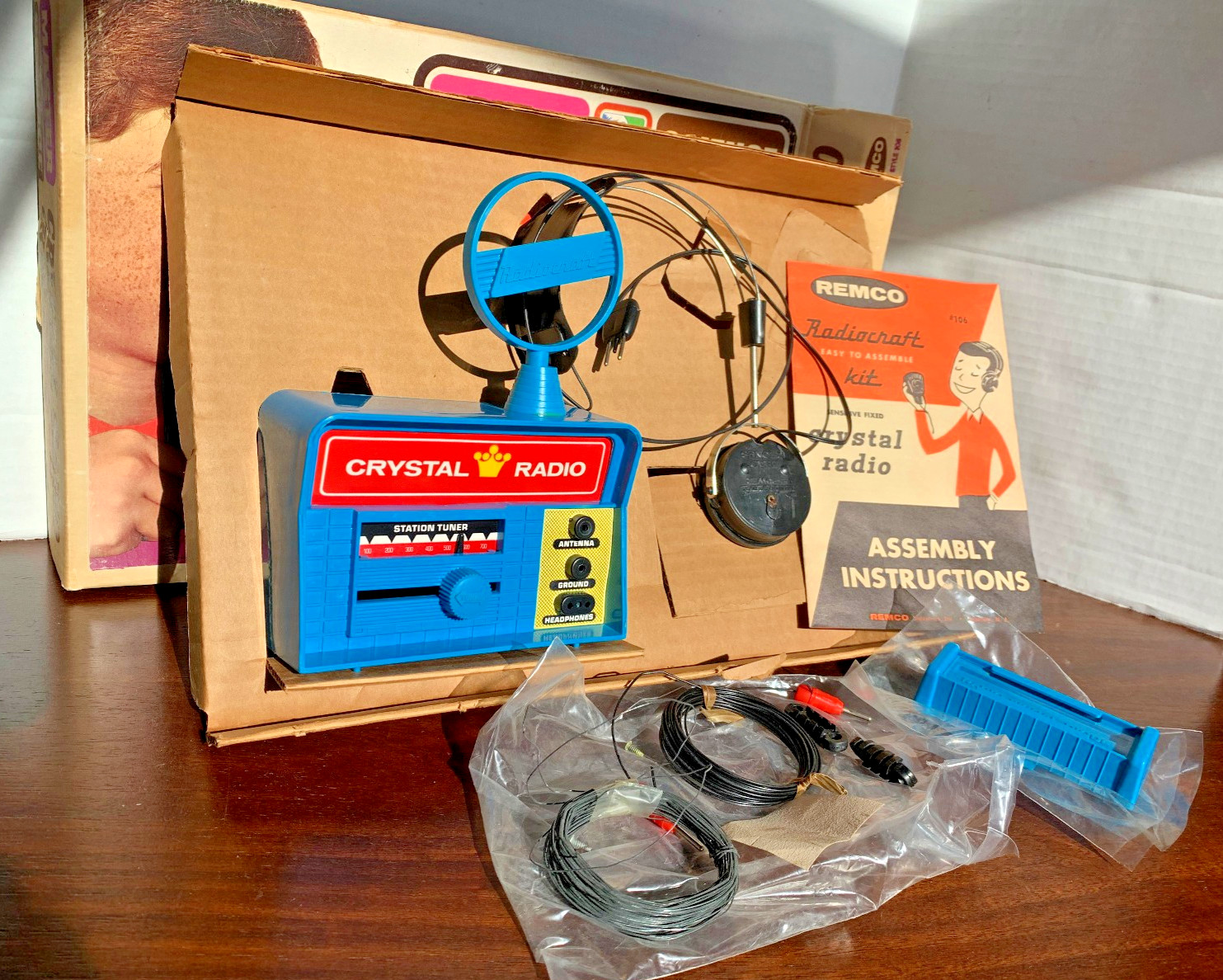 Vintage Original Master Science Crystal Radio Kit by Remco 1969 Toy