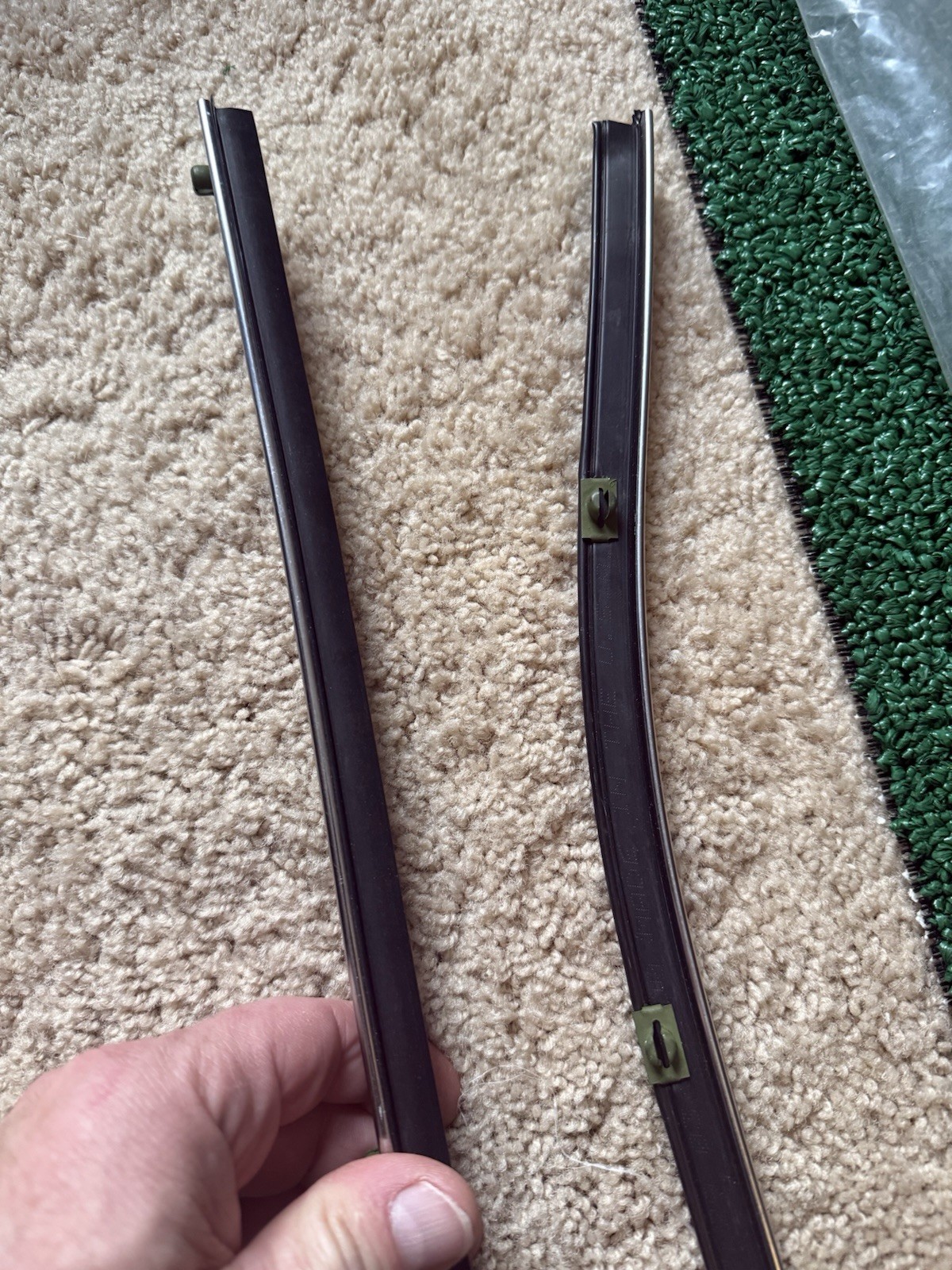 1969 -1975 Corvette Outer Door Window Seals Felts Convertible Pair C3 NEW