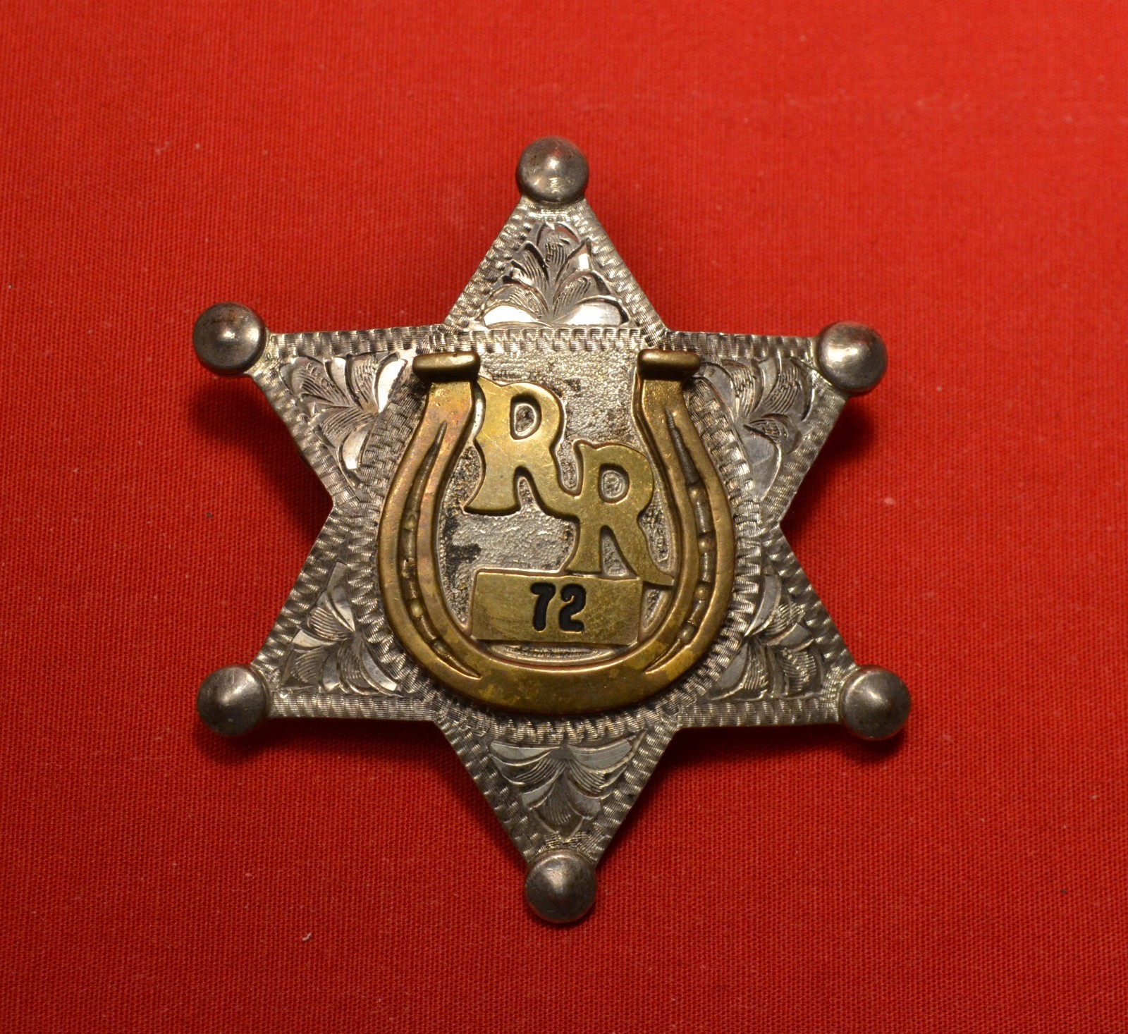 ROY ROGERS DOUBLE R BAR REGULATORS SASS CLUB BADGE #72 CIRCA 1999