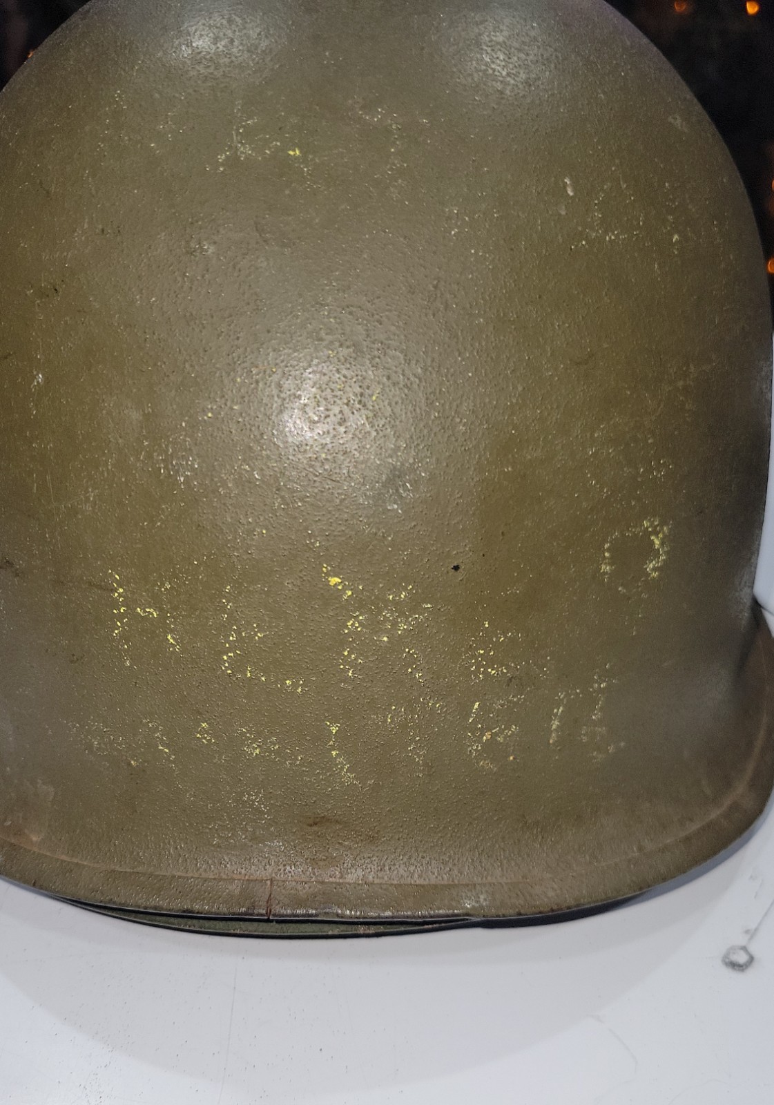 ORIGINAL US M1 HELMET , REAR SEAM, Swivel Bale, W/ LINER