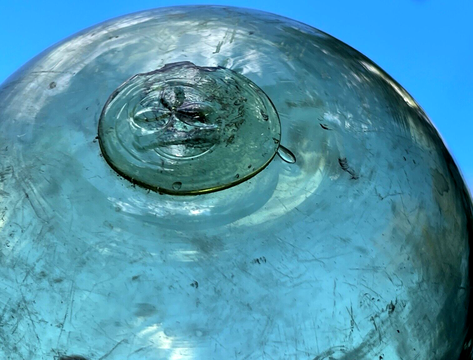 ANTIQUE EUROPEAN GERMAN HEYE CLOVER LEAF GLASS FISHING FLOAT MADE IN GERMANY