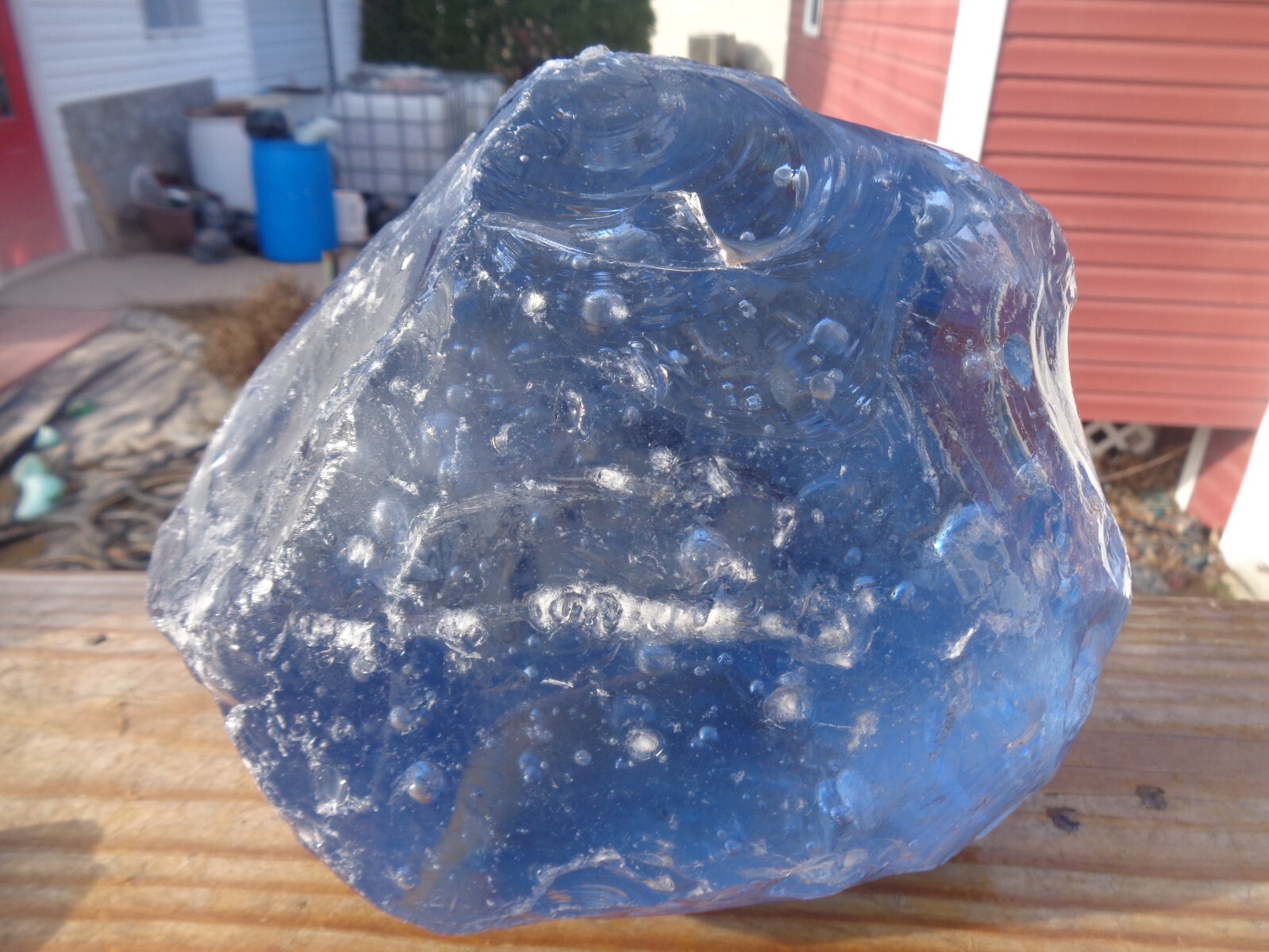 Glass Rock Slag Pretty Clear Sapphire Blue Bubbles 21.14 lbs WW42 Landscaping Aq