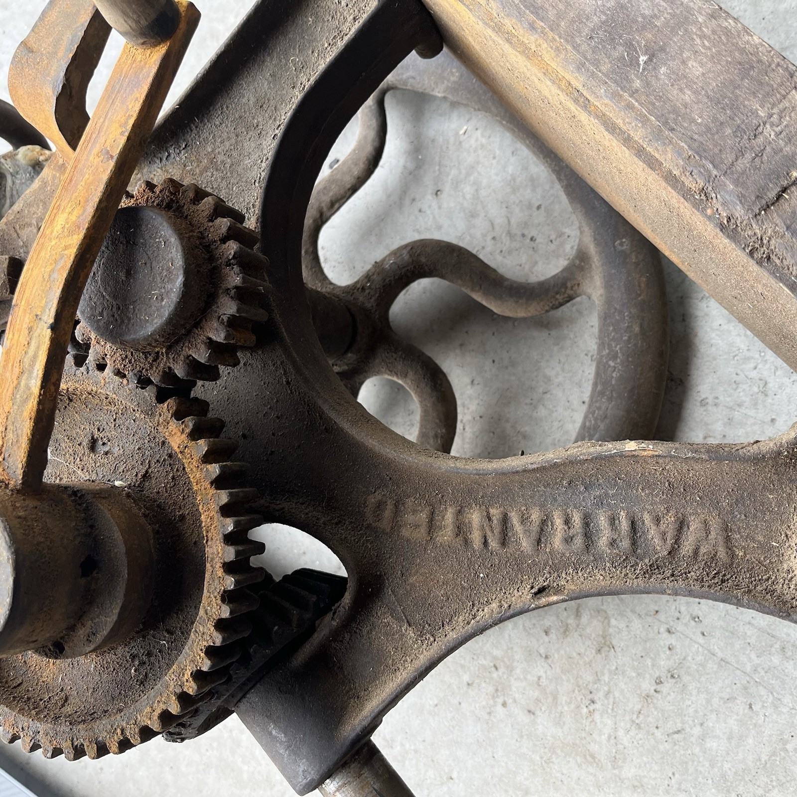 Vintage Champion Blower & Forge Co. Hand-Crank Drill Press Lancaster NOT SEIZED