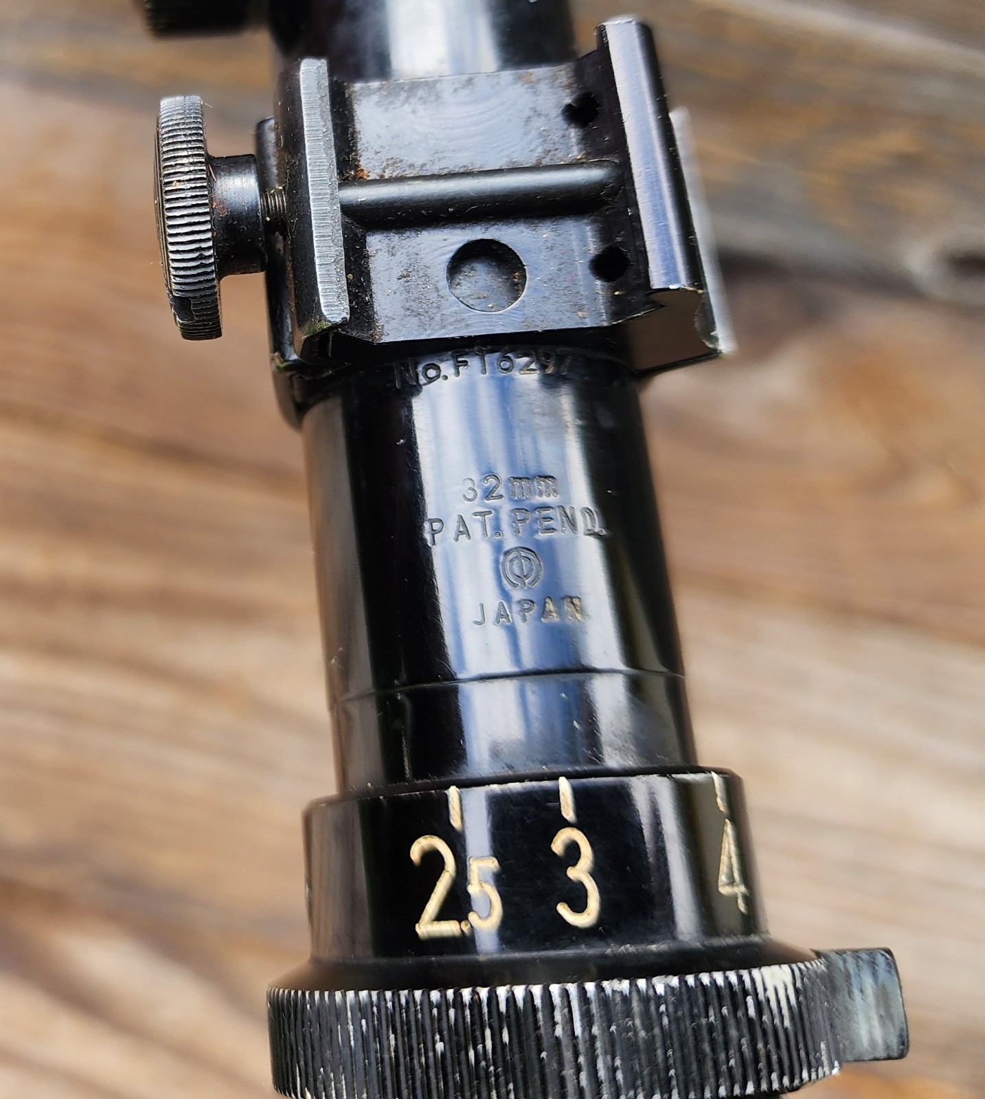 Bushnell Scope Chief IV 2.5X-8X Rifgle Scope w/ Weaver Mounts - Fine Reticle