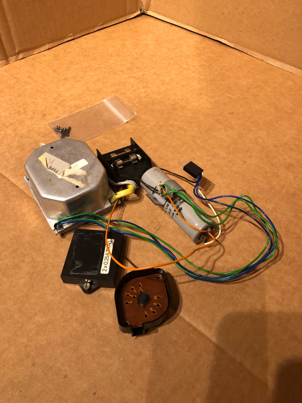 B&O 4002 turntable parting: Transformer + Fuse Block + Hardware