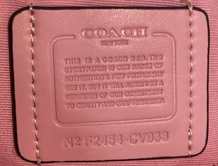 Teri Shoulder Bag In Signature Canvas CV933 Dusty Pink L:9.5xH:6.0xW: 3.0"