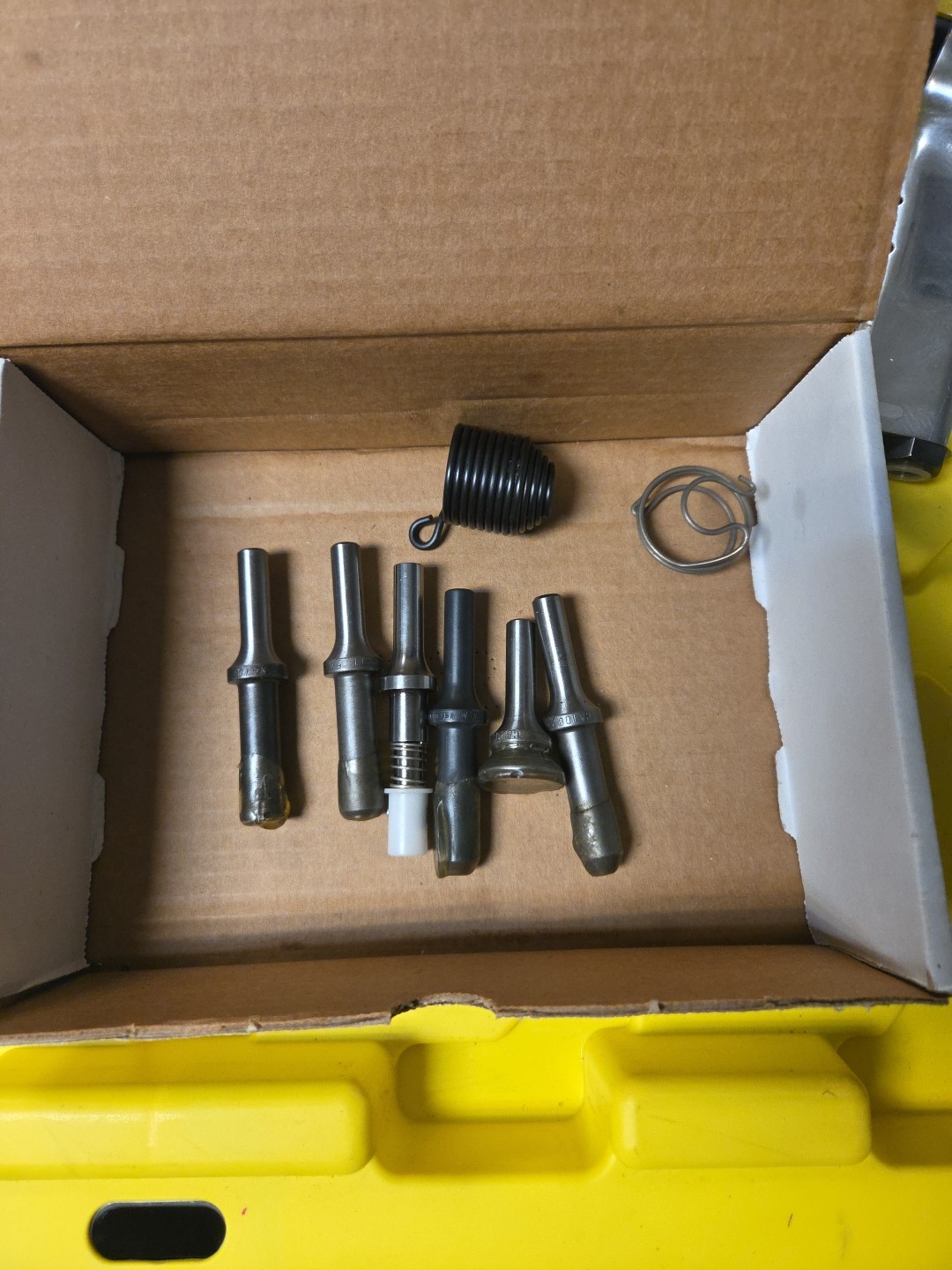 Taylor Pneumatic T-2X Rivet Hammer .401 Shank