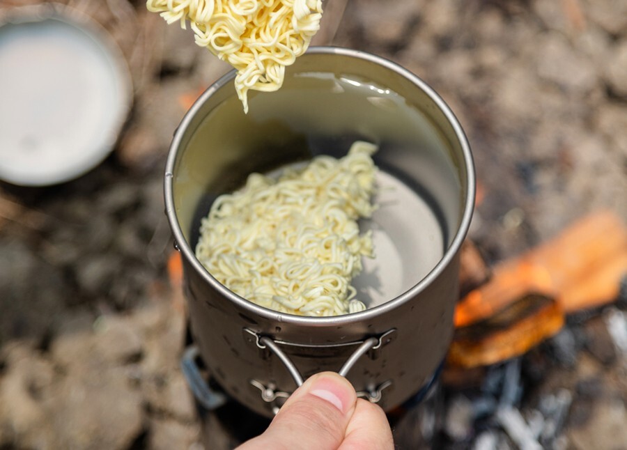 Keith Titanium Ti3070 Nesting Camp Set - Plastic-Free Bottle, Mug & Wood Stove