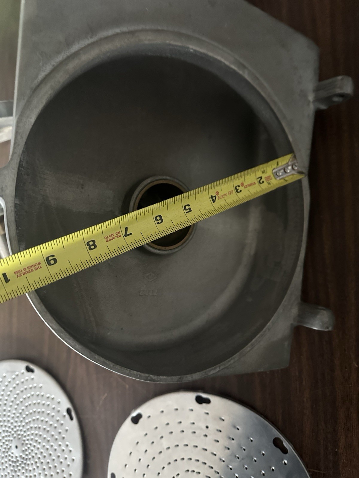 Grater Shredder pelican Head #12 drive for Hobart Mixer 3- Discs, S- Knife