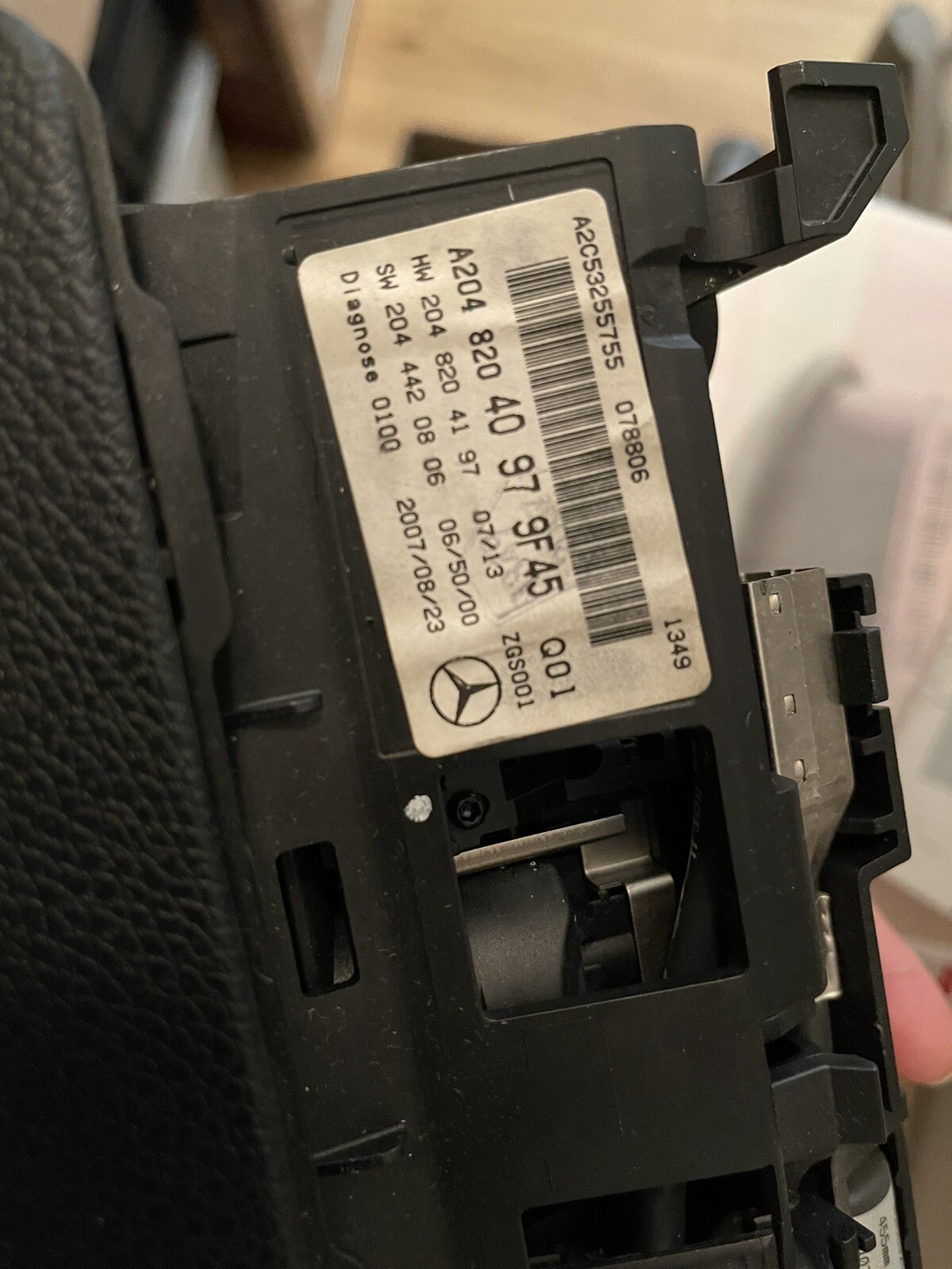 2008 ~ 2011 OEM Mercedes W204 C250 C300 C350 C63 Navigation LCD Screen Monitor