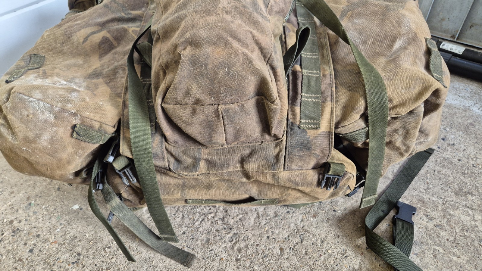 GENUINE BRITISH ARMY BERGEN RUCKSACK DPM LONG BACK 120L SIDE POUCHES + YOKE