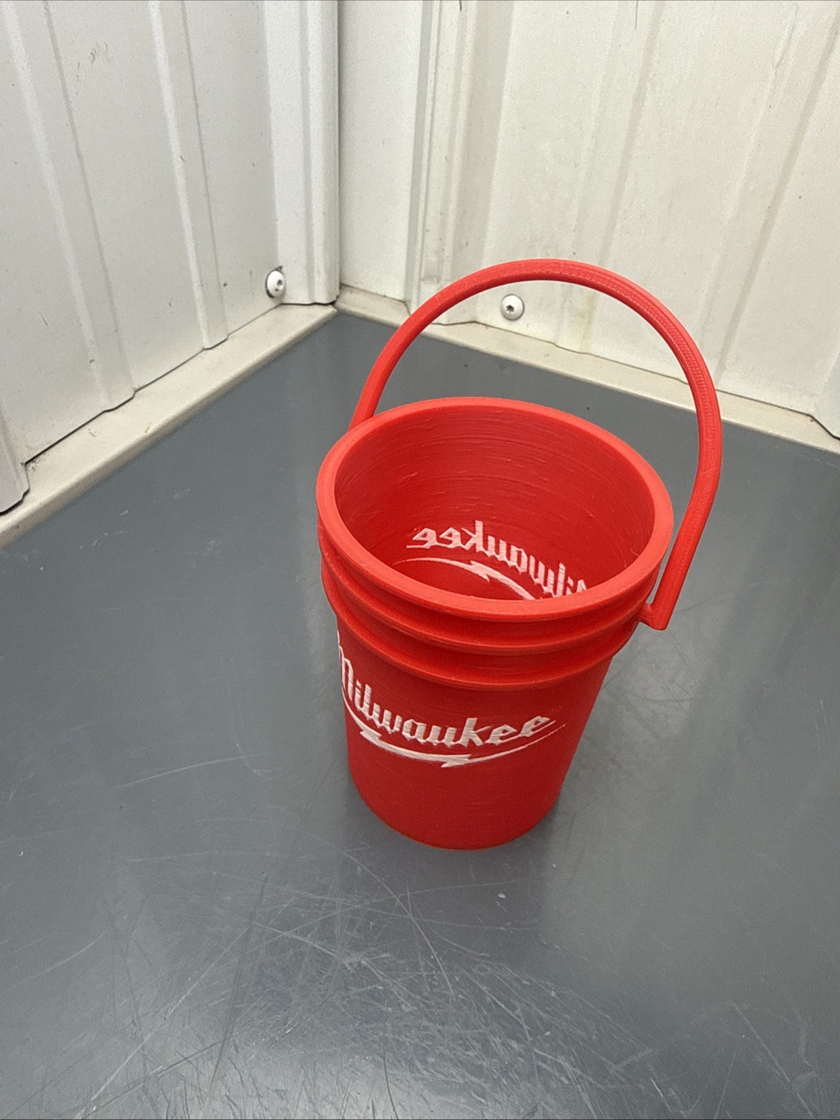 Mini MILWAUKEE Tool Bucket