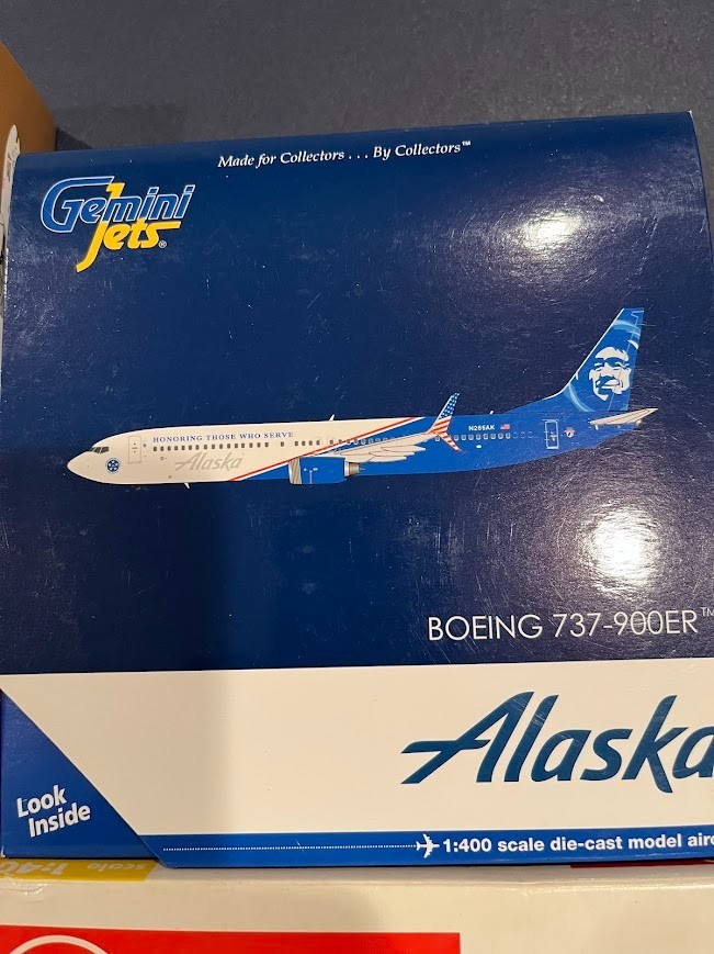 1:400 - Lot #7 Rare models - 9pcs including PANAM B 747 - YC/BB