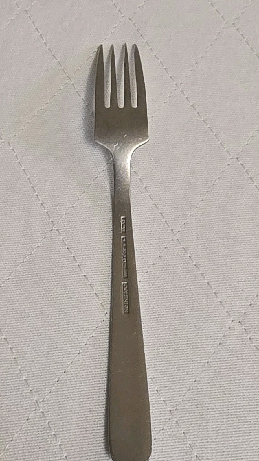 Dominion Heavy Weight 7. 25" Stainless Steel Dinner Fork Silverware