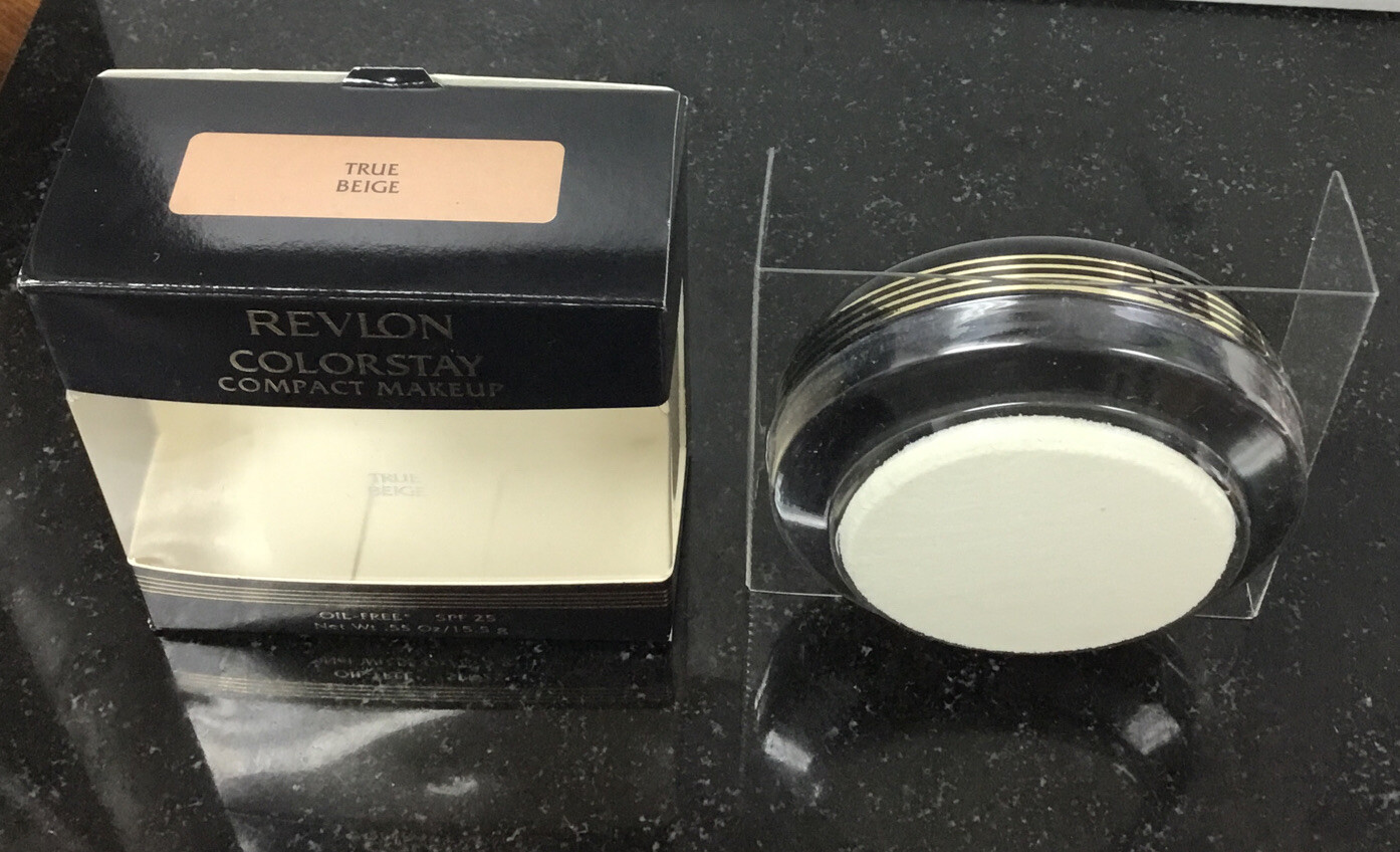 REVLON COLORSTAY COMPACT MAKEUP TRUE BEIGE NEW.
