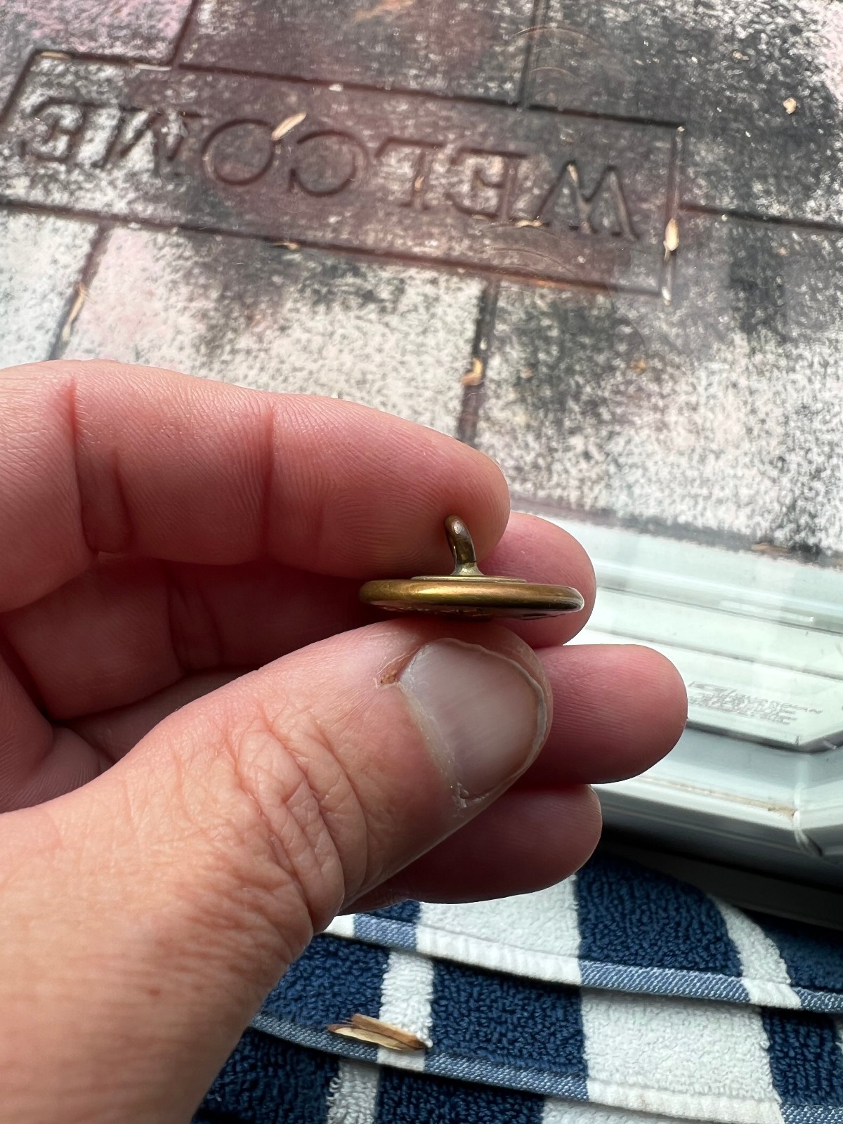 Civil War Connecticut Collegiate & Commercial Institute Coat Button RMDC Scovill