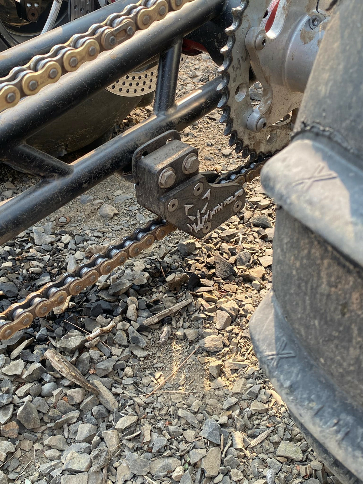 YAMAHA RAPTOR 700 SWINGARM CHAIN GUIDE SLIDER FOR EXTENDED AFTERMARKET ARMS BLUE