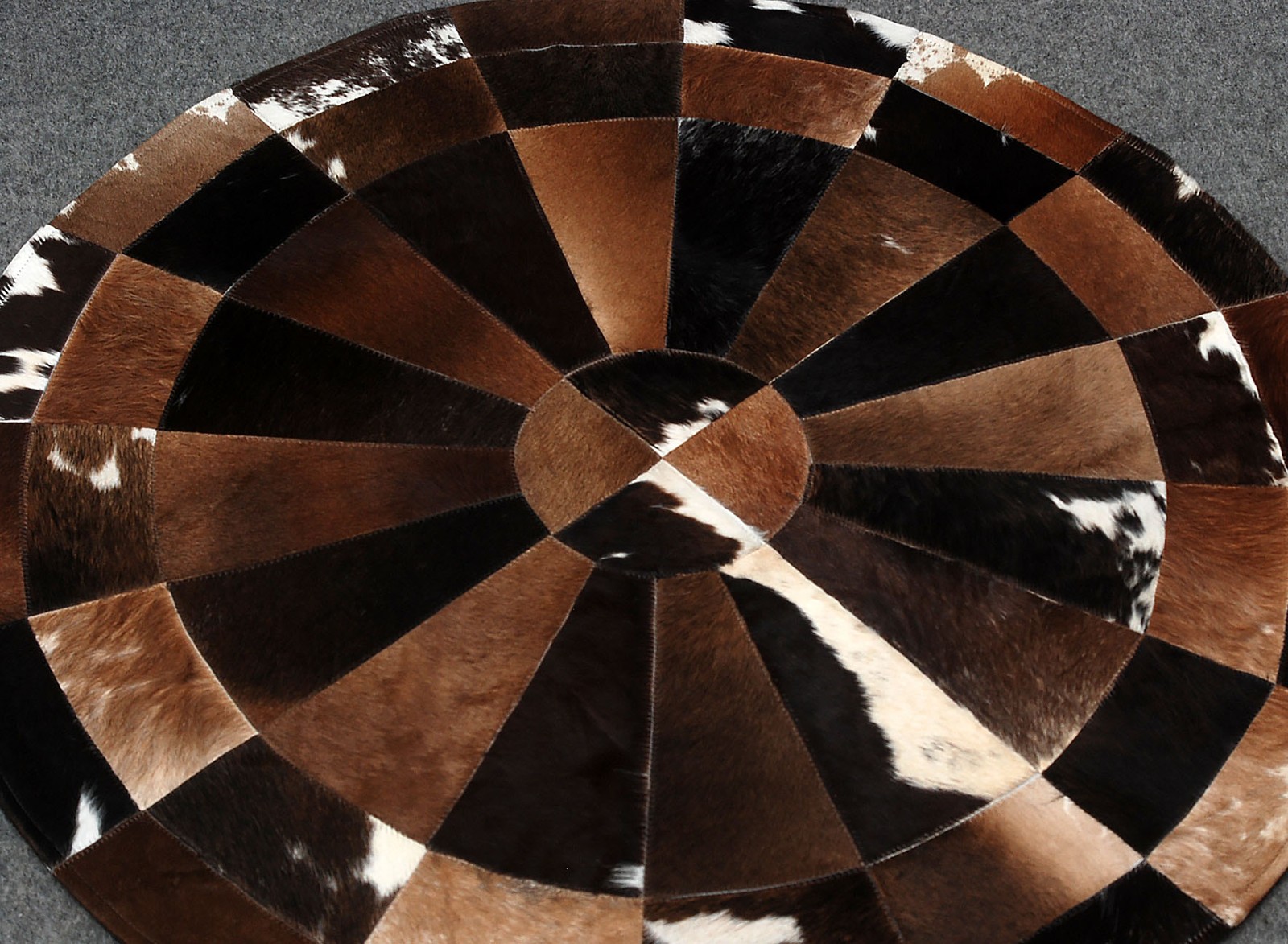 Cowhide Round Patchwork Carpet Handmade Cowhide Carpet (36"x36")Home Décor 37
