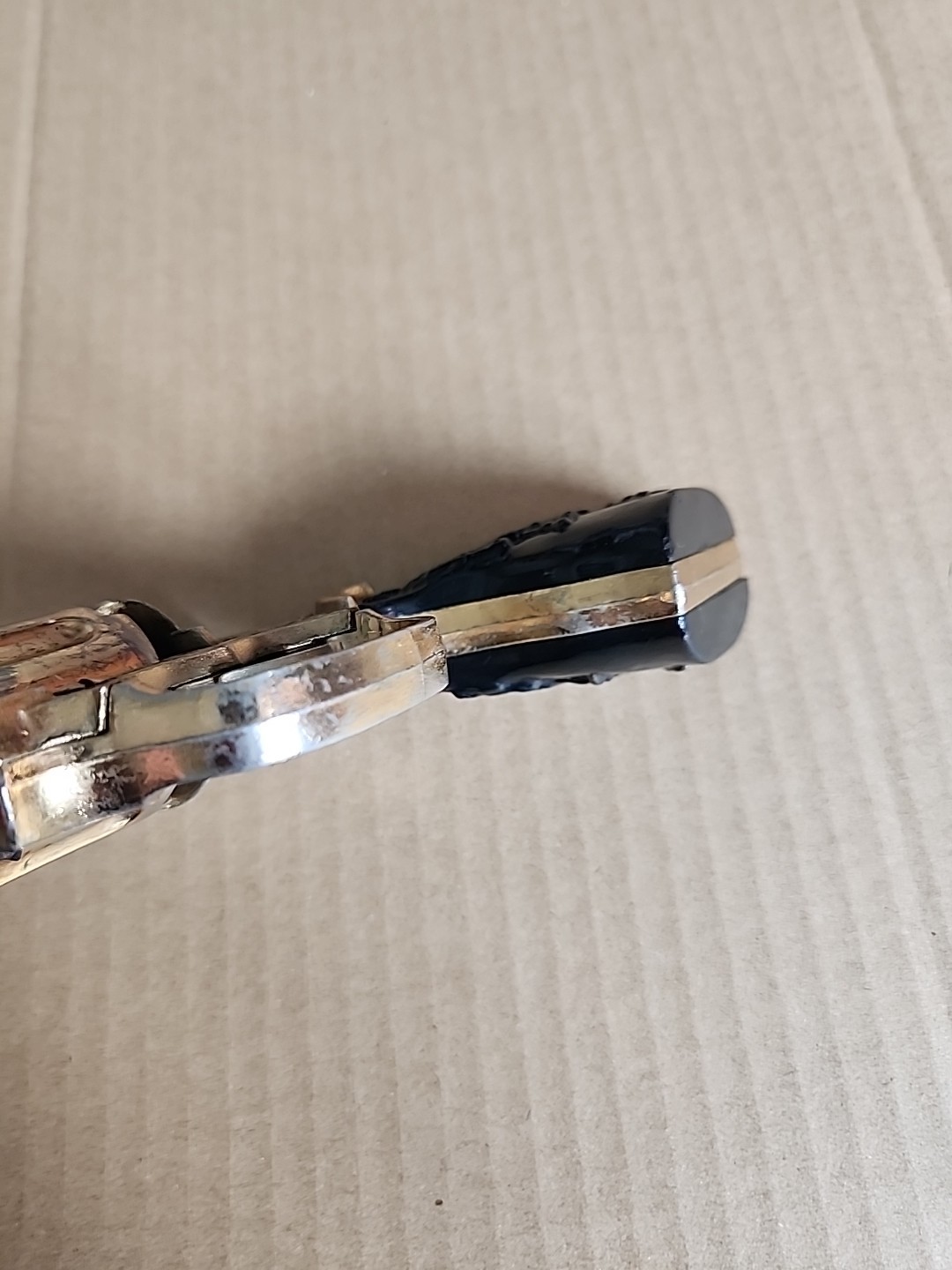 VINTAGE KILGORE BRONCO GOLD PLATED CAP GUN WITH BLACK GRIPS - 1950's WORKING