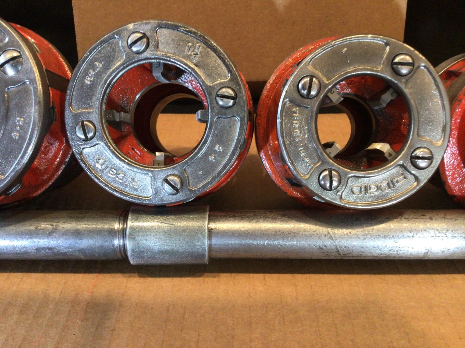 RIDGID 12 R PIPE THREADING DIE SET 1/2"-2", 6 Die Heads, FITS RIDGID 700 12R