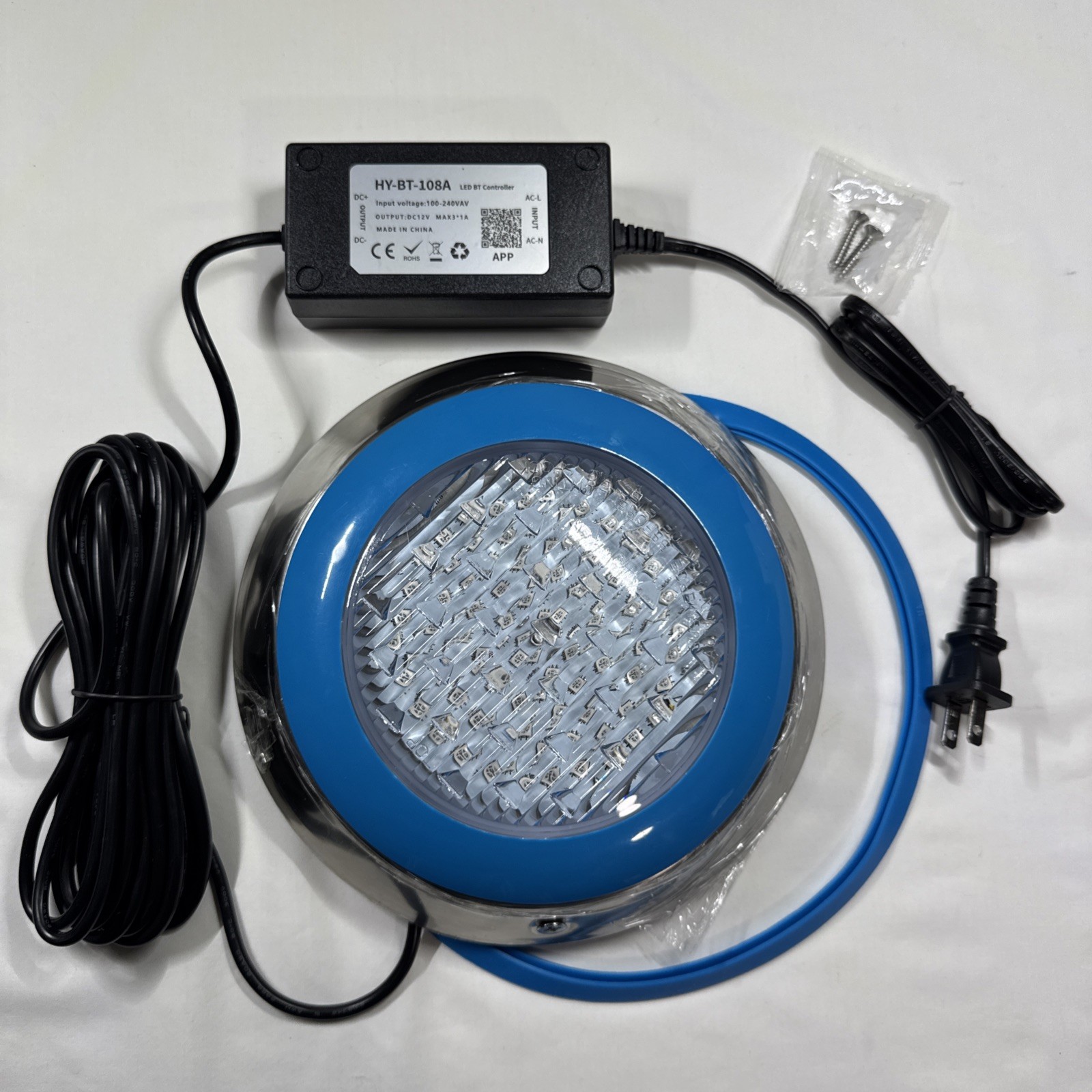 8.5” 12V Pool Light w/ Bluetooth Control Adapter 16.4” Cord No Manual HY-BT-108A