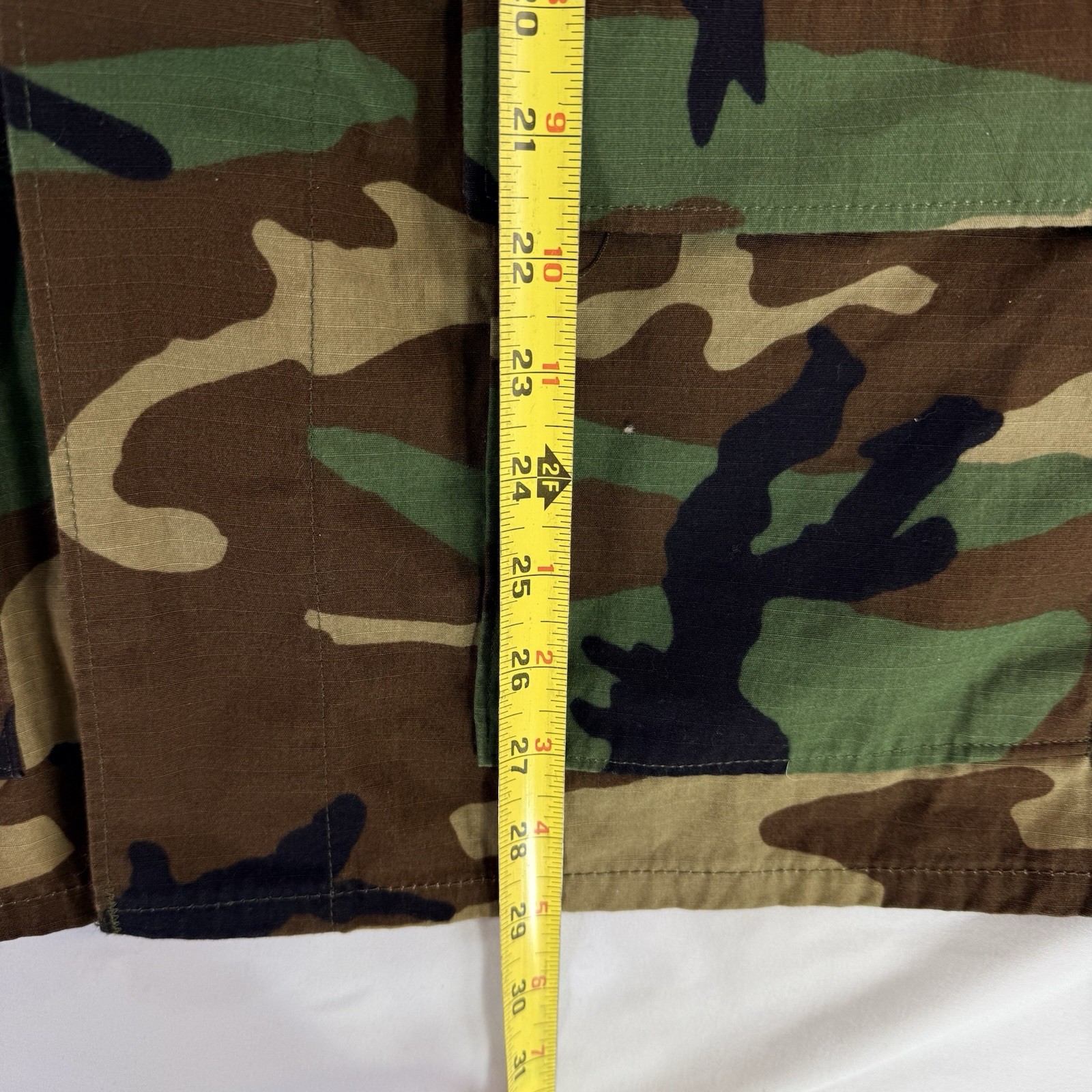 US Army Woodland BDU Jacket Medium Regular 1999 Combat Coat Vintage Military