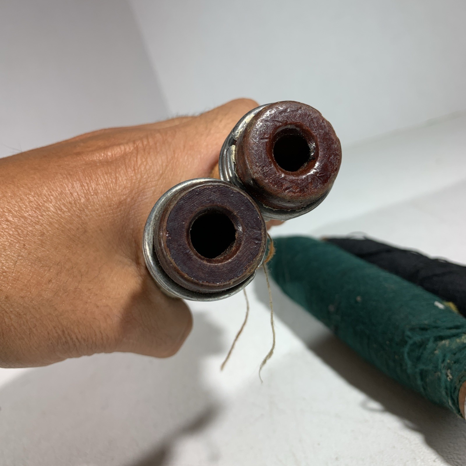 Lot Of 4 Antique Wooden Textile Spindle Bobbins Spools with Thread 7.75”-10”