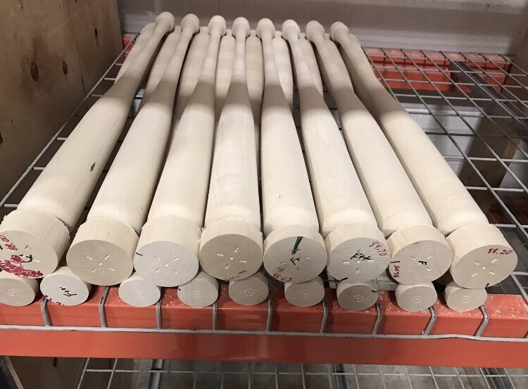 10 Wooden Blem Baseball Bats (FREE SHIPPING!)