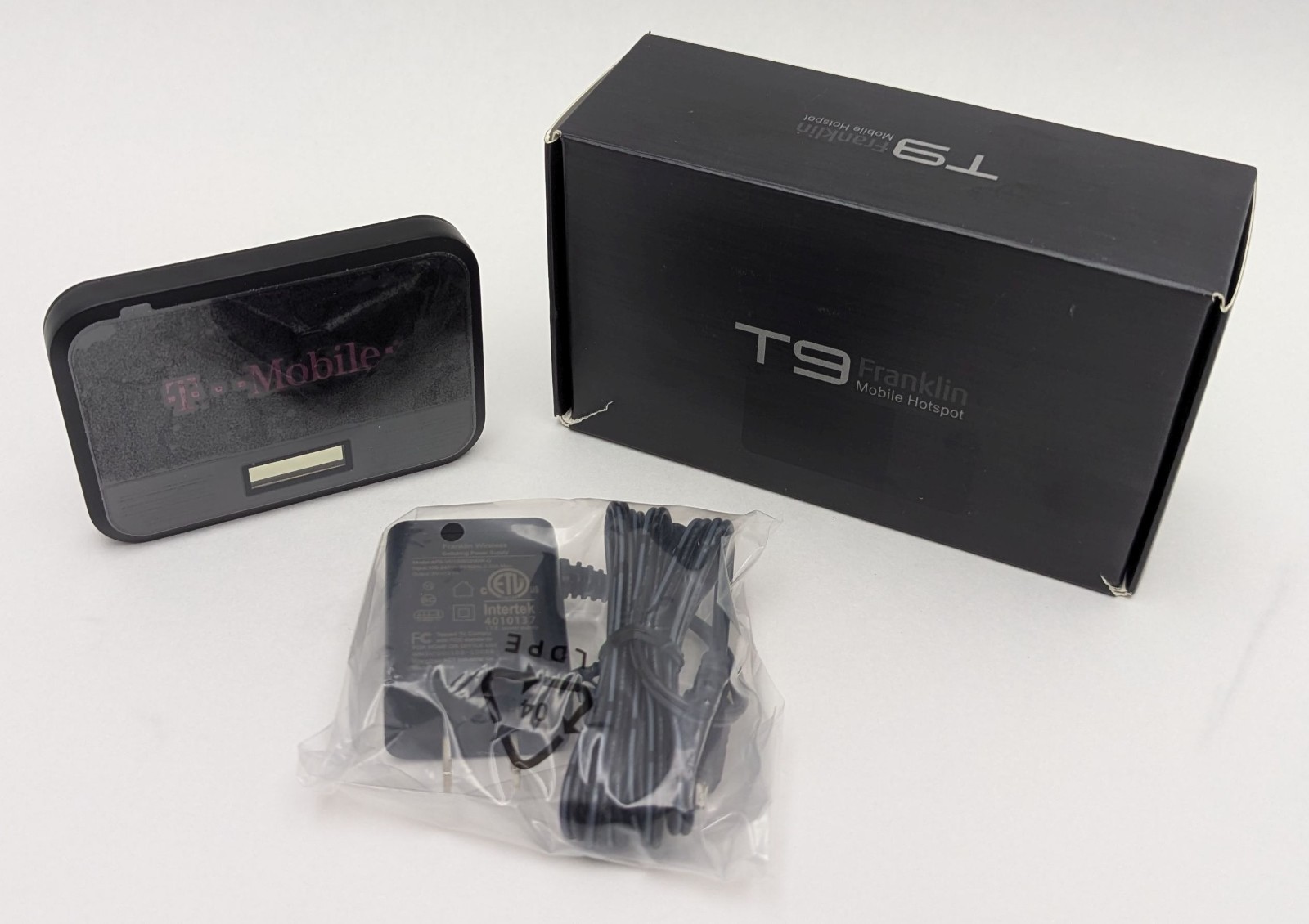 Franklin T9 RT717 T-Mobile 4G LTE Mobile Broadband WiFi Hotspot Modem Black NOB