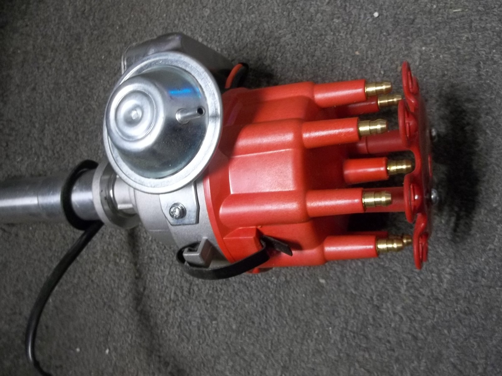 Chevy SBC 350 BBC 454 8000 Series Pro Billet Distributor Vacuum [Red Screw-on]