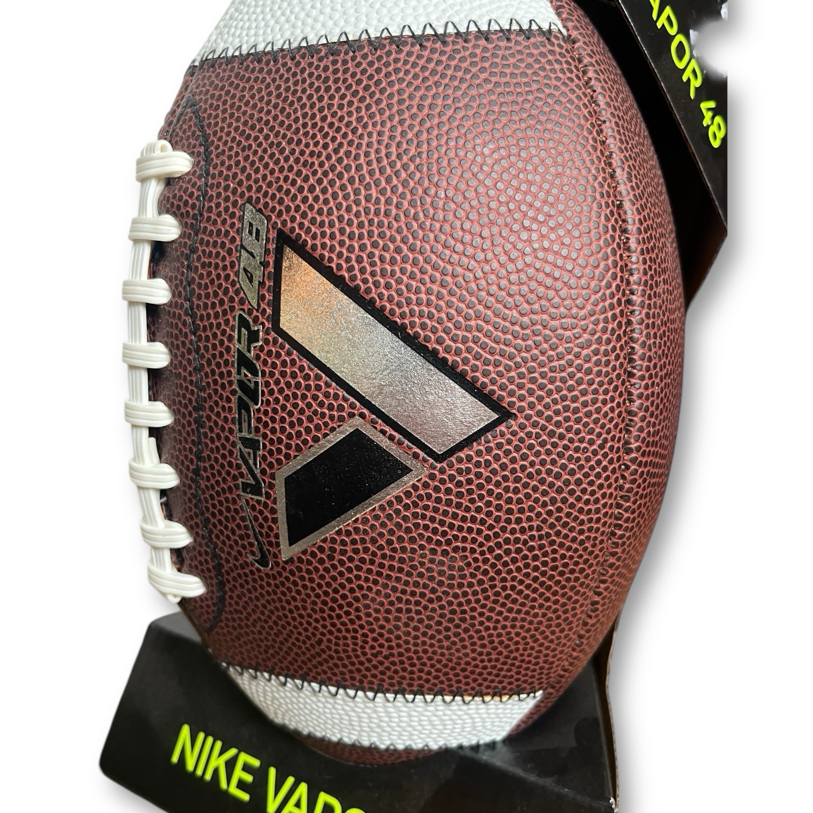 Nike Vapor 48 Official Size 9 Football High School And Up NEW