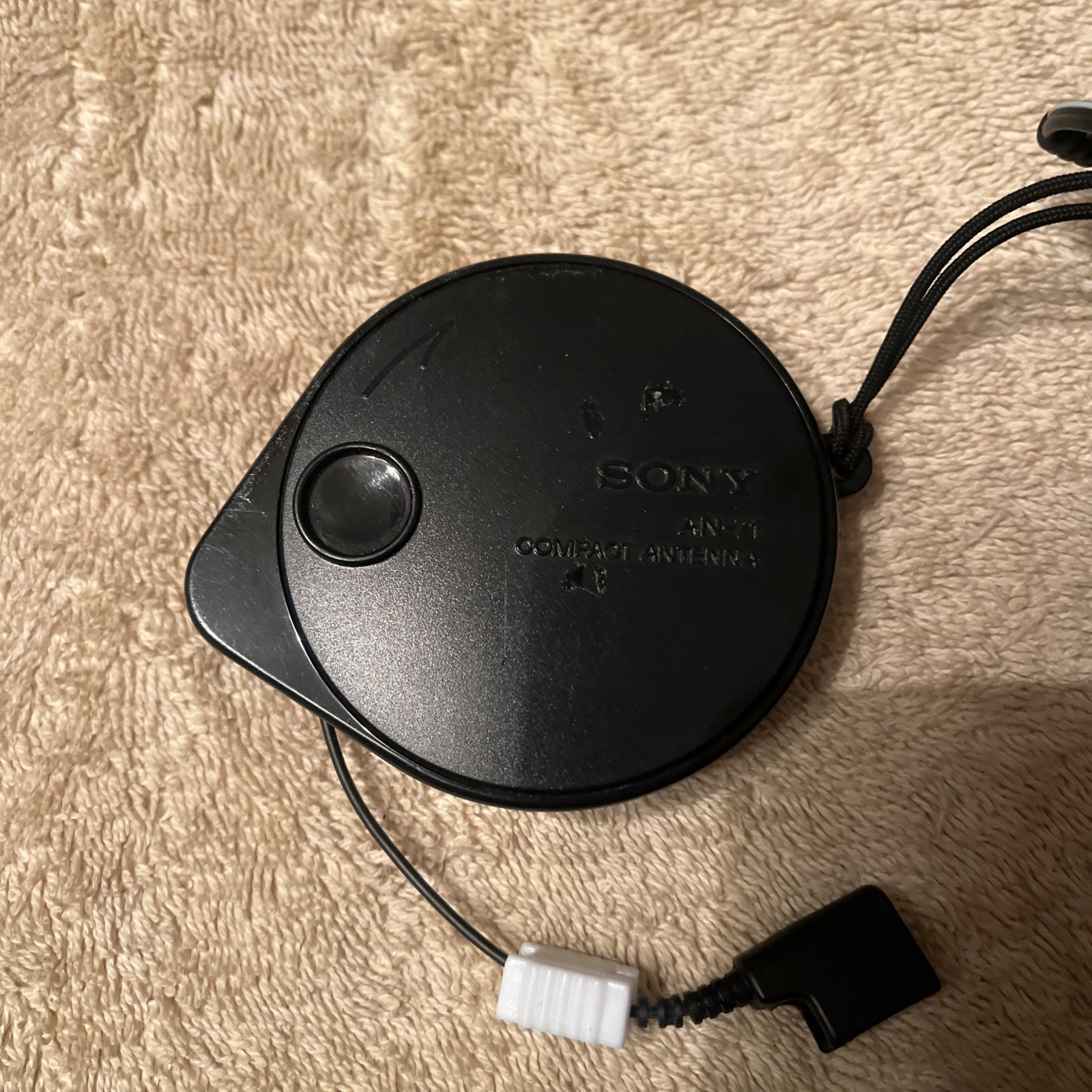 Sony ICF-SW77 World Band Receiver Radio Mint Condition Tested Works Great