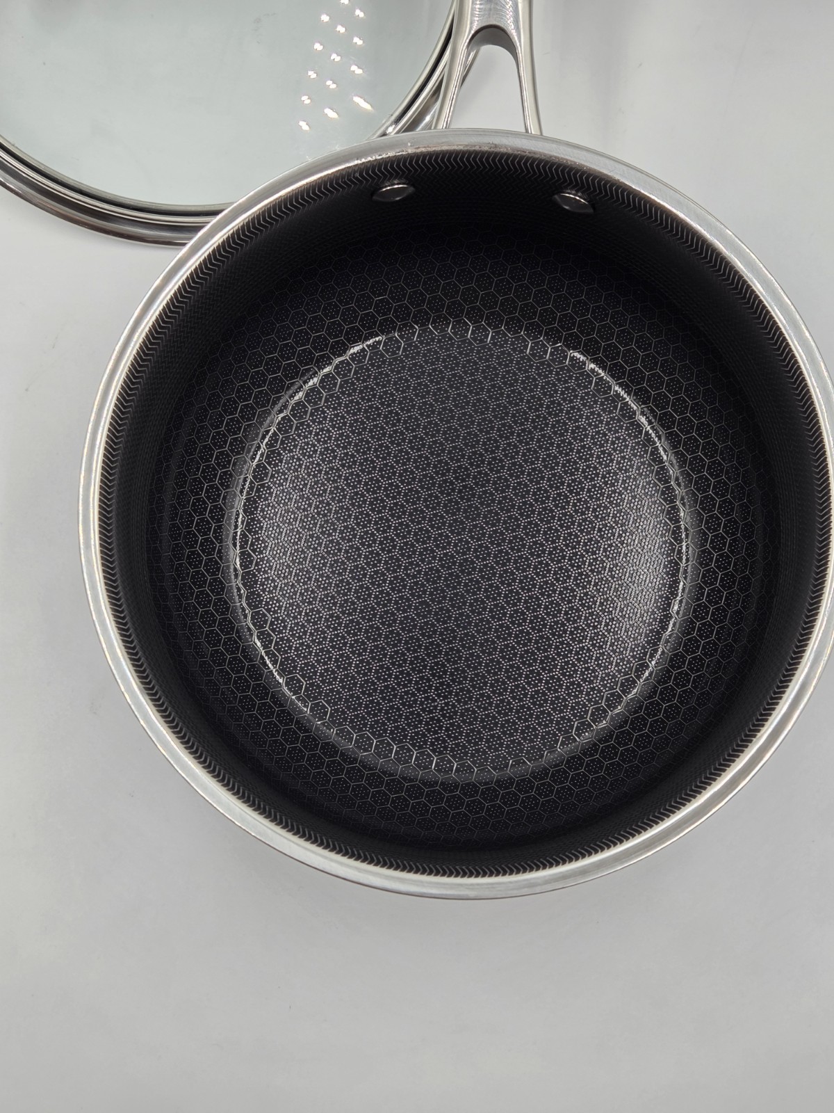 Hexclad Hybrid Non Stick Pot Stainless Steel Saucepan 3-Quart - With Lid