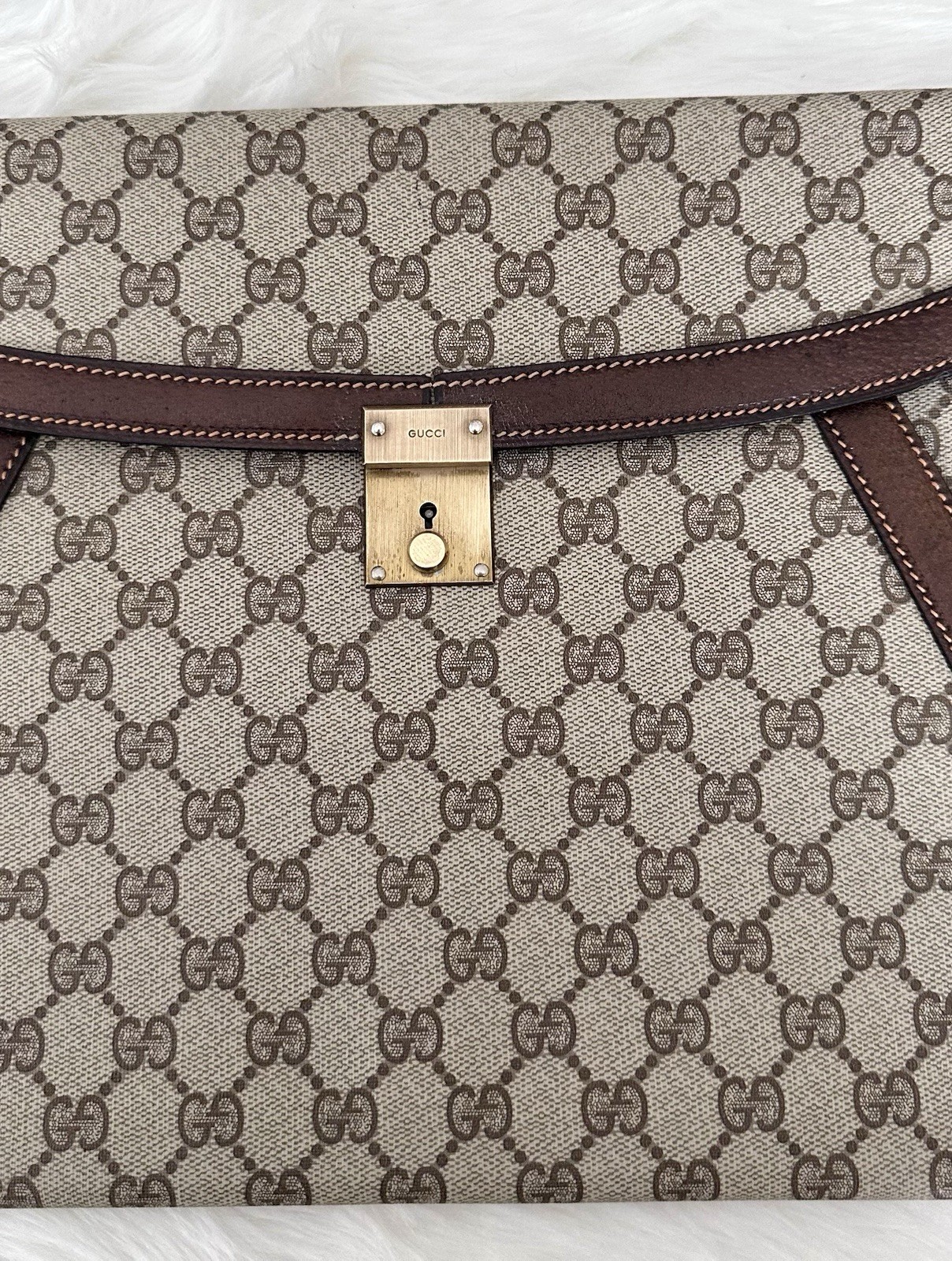 Authentic Gucci Brown GG Monogram Canvas Unisex Portfolio Document Holder Clutch