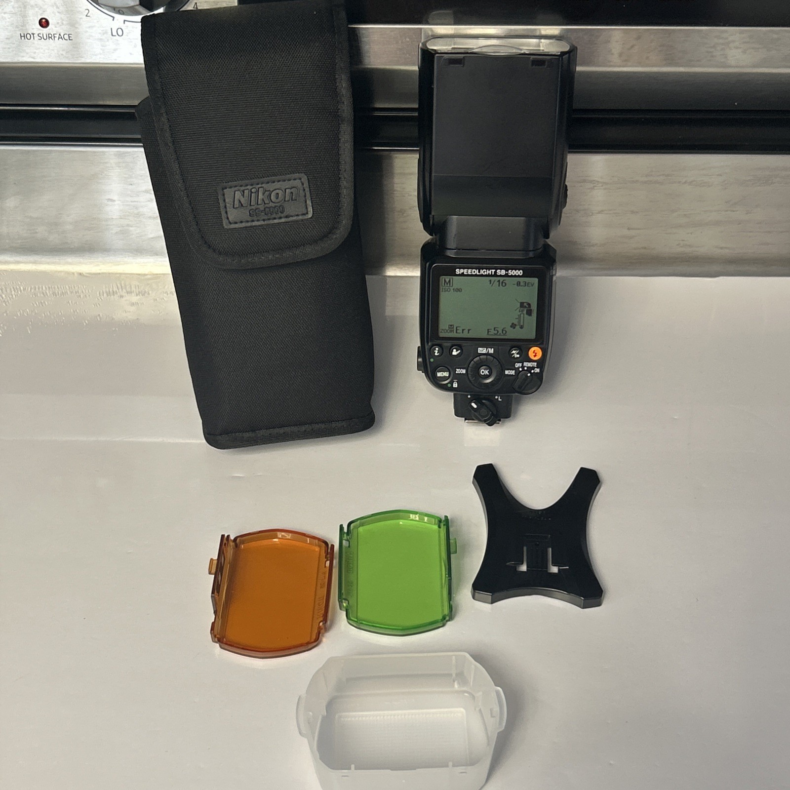 In Box [ MINT++ w /case ]  Nikon Speedlight SB-5000 Shoe Mount Flash