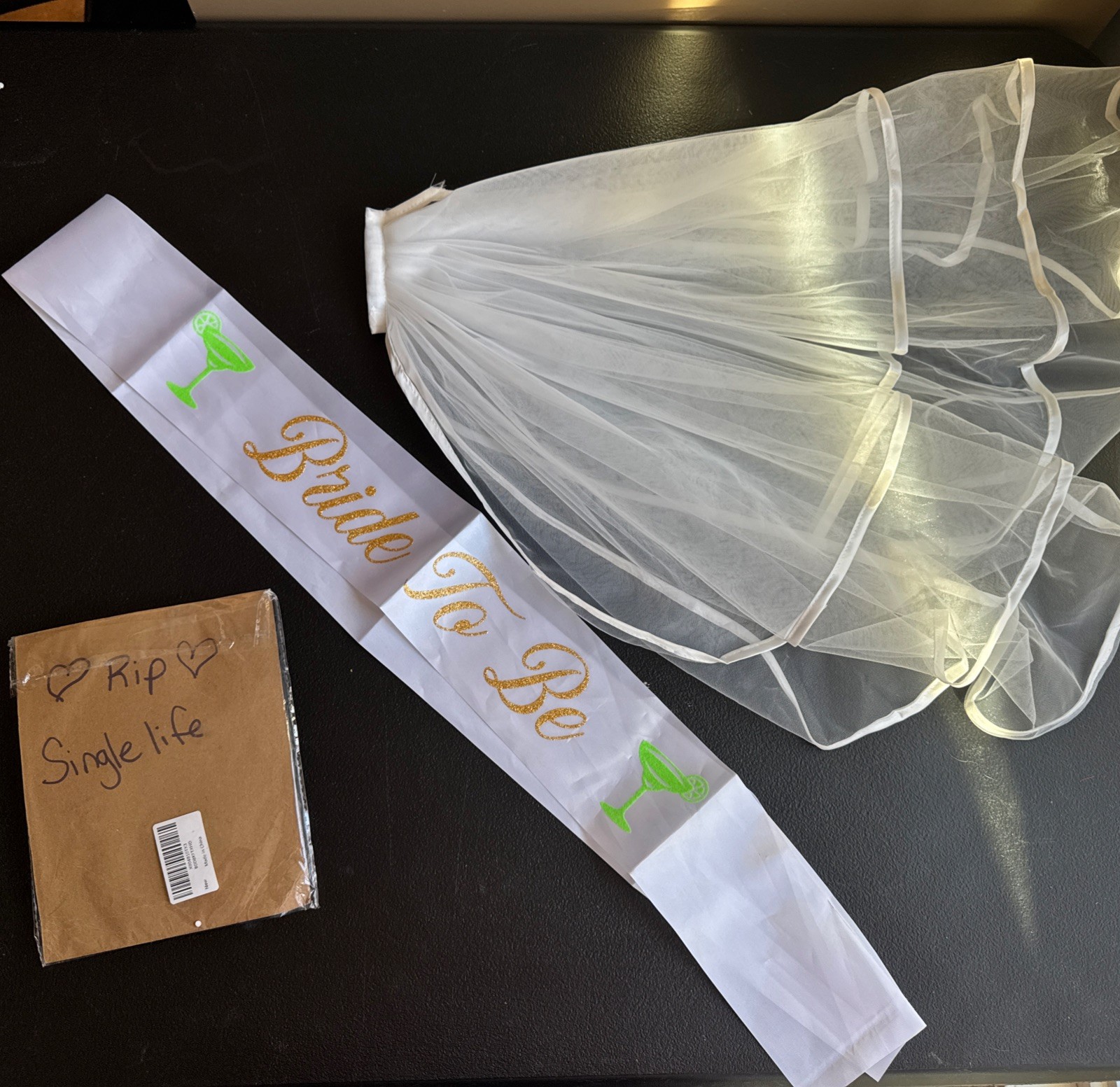 Bachelorette party supplies, Sash, Banner, Veil. Lot Of 3 Items