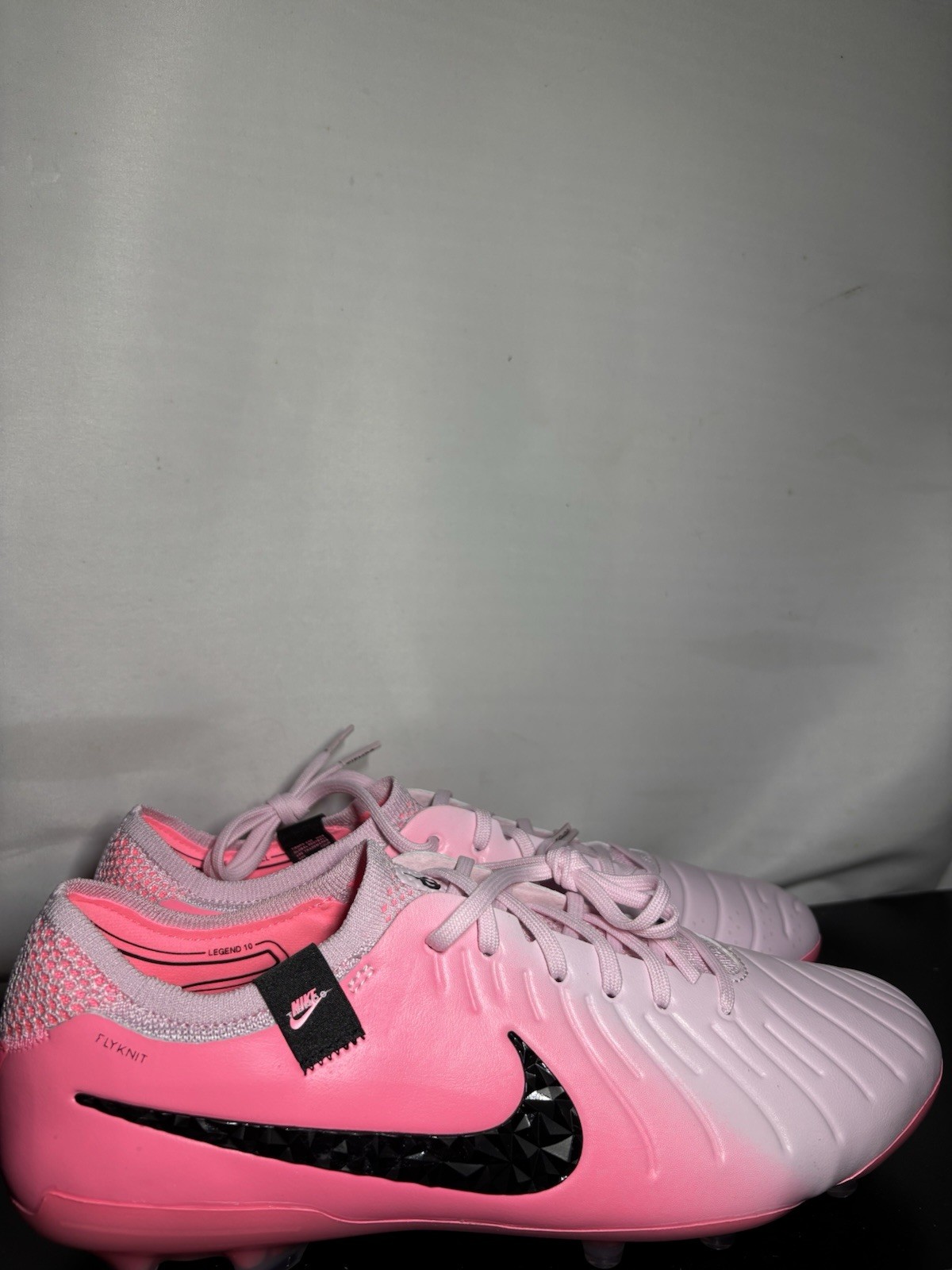 Nike Legend 10 Elite FG ACC Soccer Pink Foam Cleats FN7276-601 Men's Size 9.5