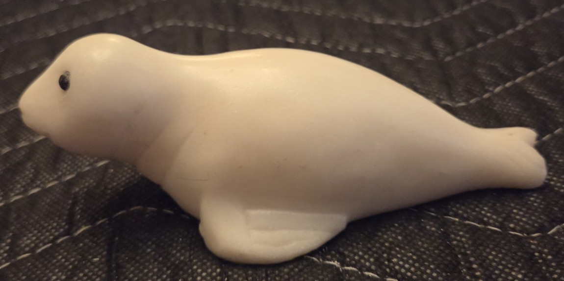 Vintage Inuit Stone Carved Seal, Very Good Condition