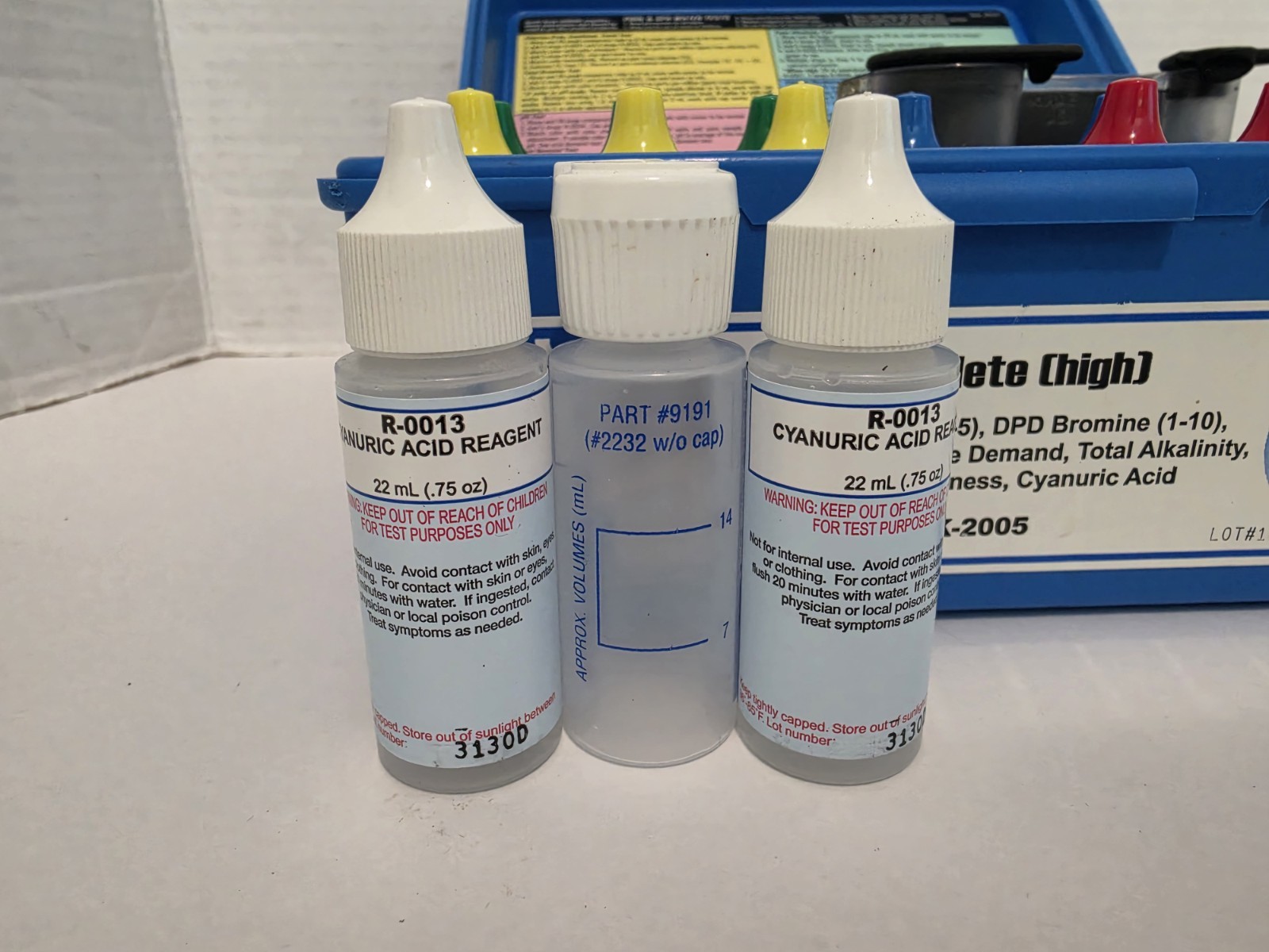 Taylor K-2005 Complete (High) Pool & Spa Water Test Kit – Clean – Mostly Full