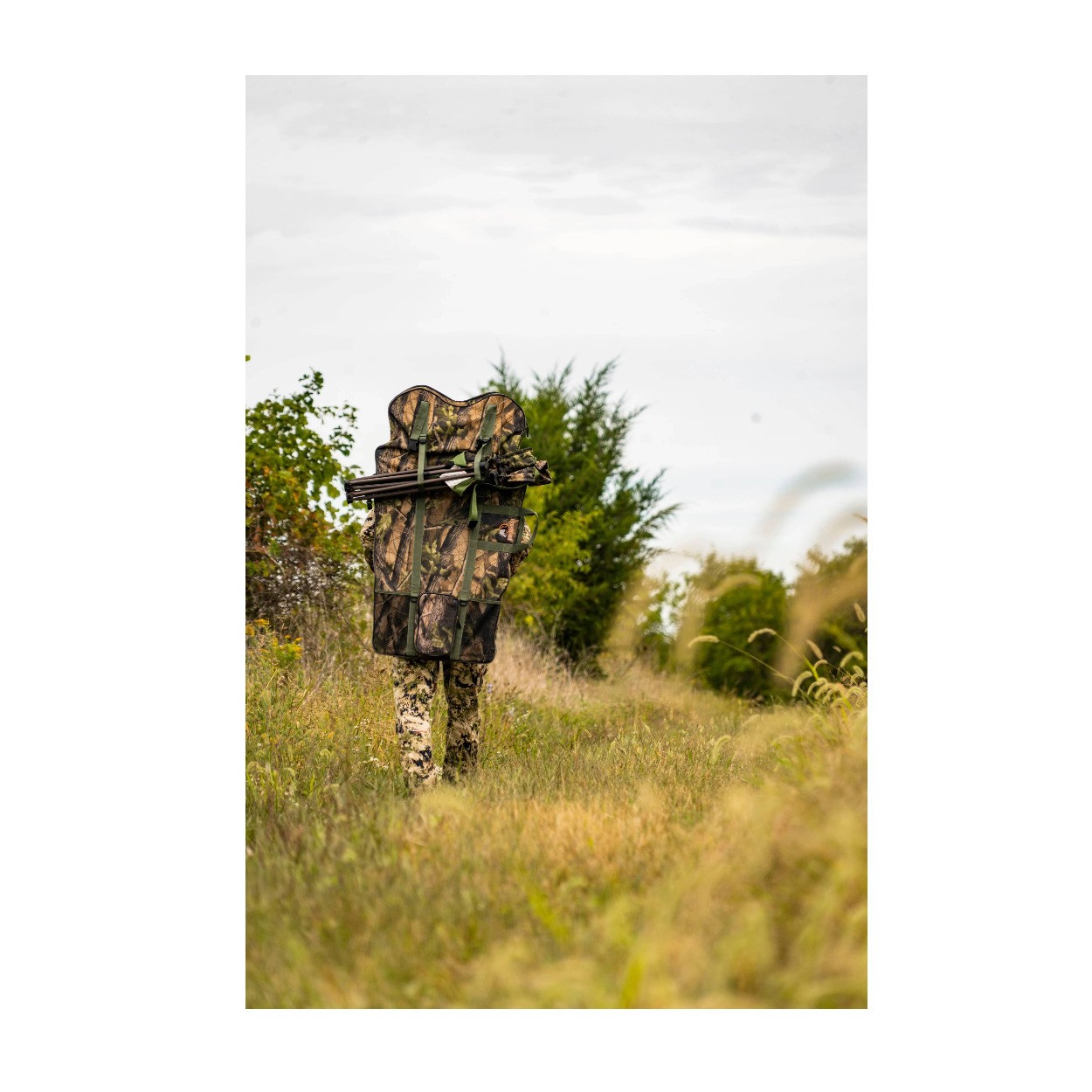 GhostBlind Predator Ground Blind Carry Pack (Woodland Camo)