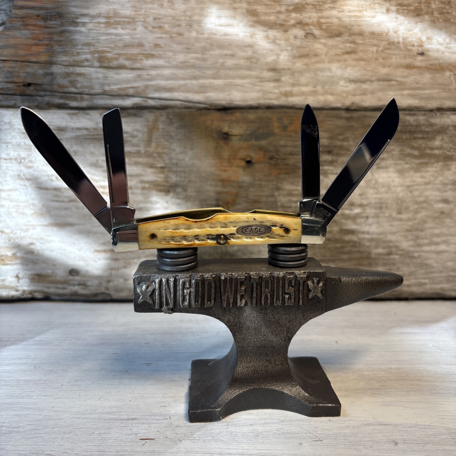 Case XX SC64052 1993 4 Blade Congress Pocket Knife Second Cut Bone Stag