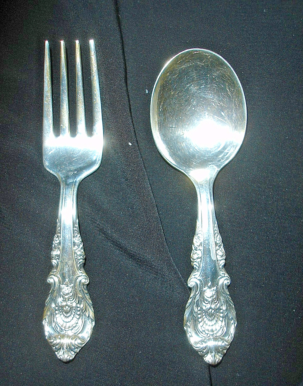 Vintage Wallace Sterling Silver Sir Christopher 4” Baby Spoon & Fork Set!!! 😃😊