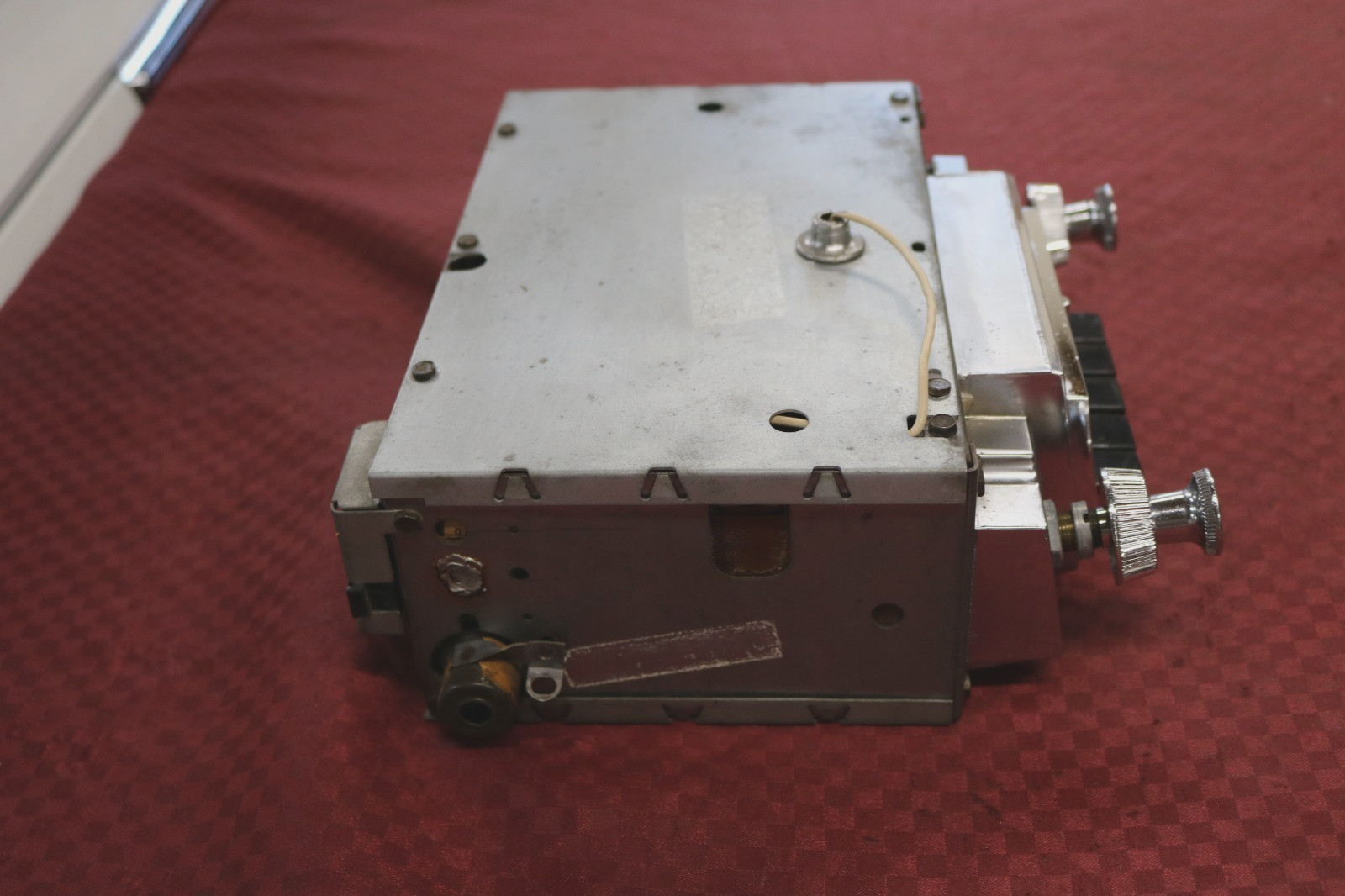 66 1966 CHEVROLET IMPALA CAPRICE AM-FM DELCO RADIO