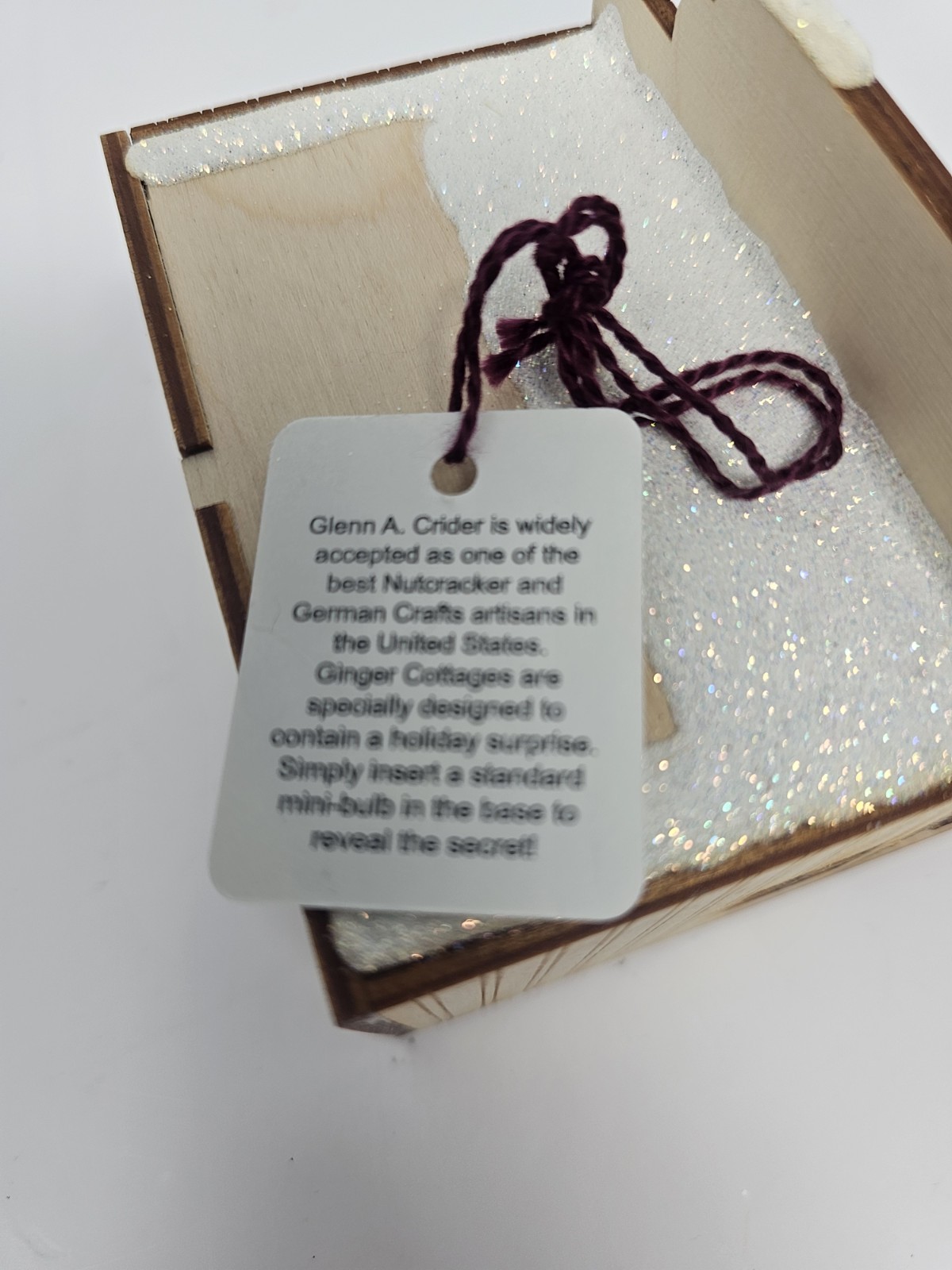 CRACKER BARREL GINGER COTTAGES WOODEN ORNAMENT CHRISTMAS OLD COUNTRY STORE