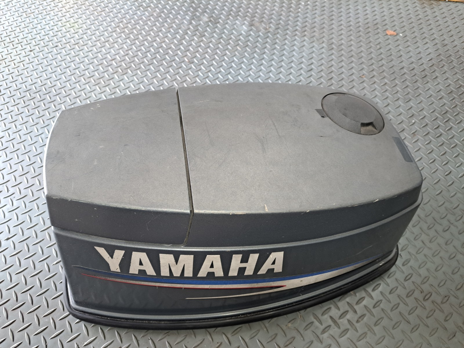 YAMAHA 40 50 HP 2 STROKE HOOD COWL COWLING COVER 62X-42610-60-4D